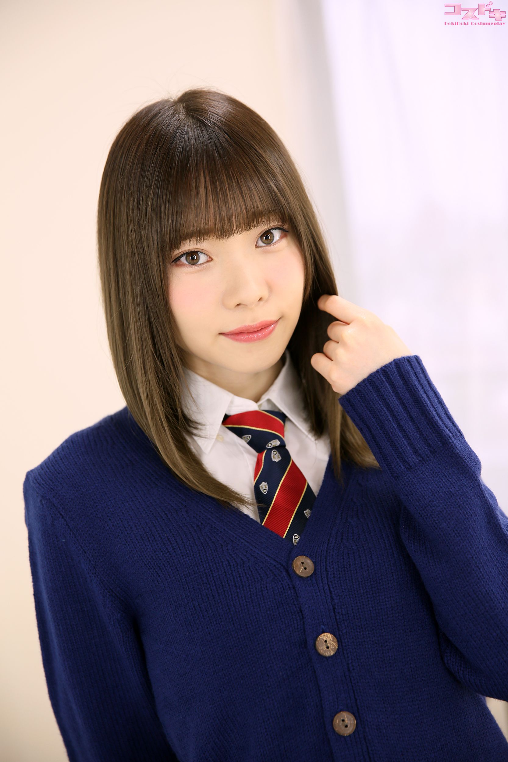 Arisa Takanashi 高梨有紗 takanashiarisa_pic_seifukucardigan1-图1