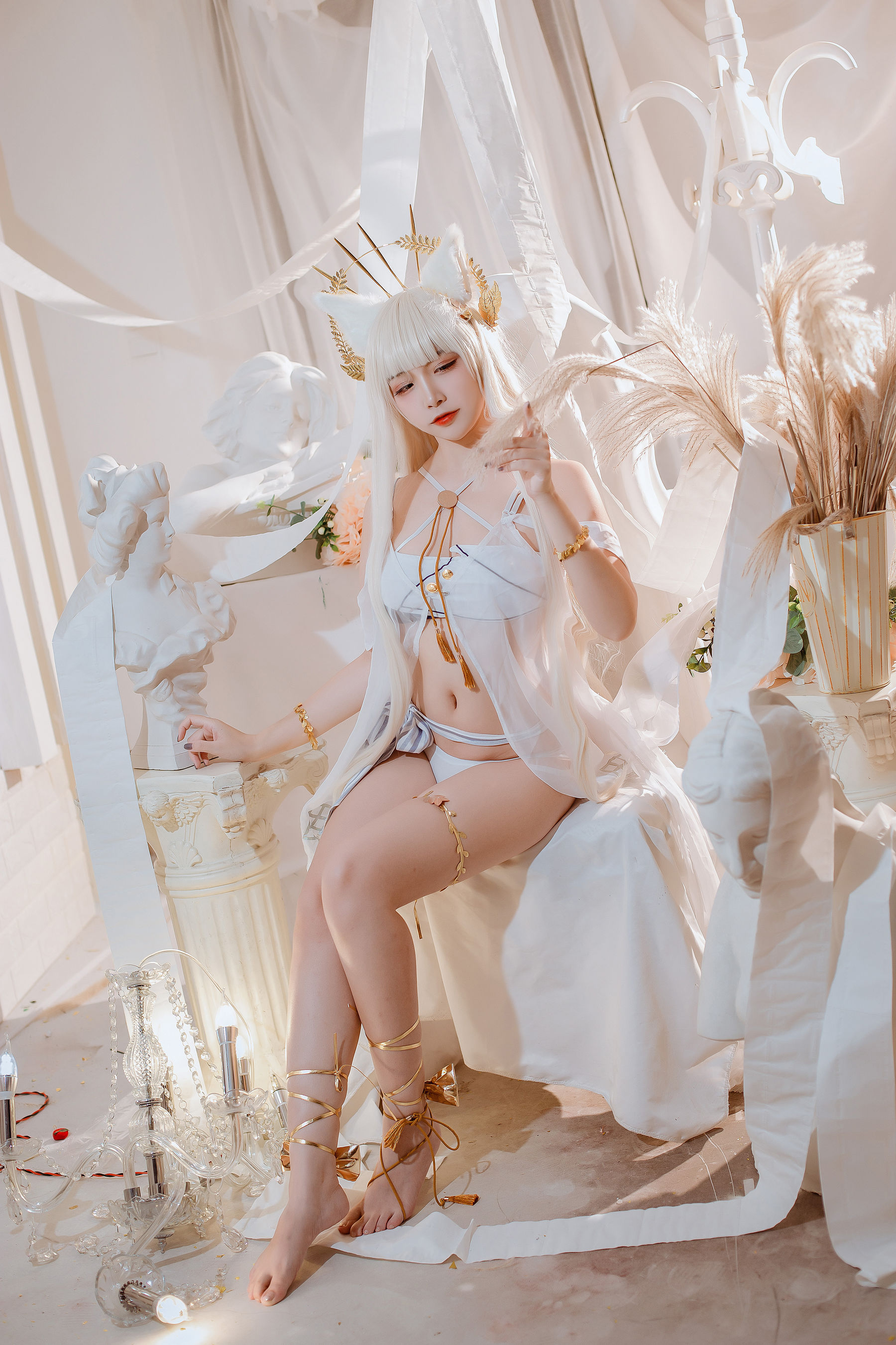 人气Coser二佐Nisa - 方舟白金泳装-图0