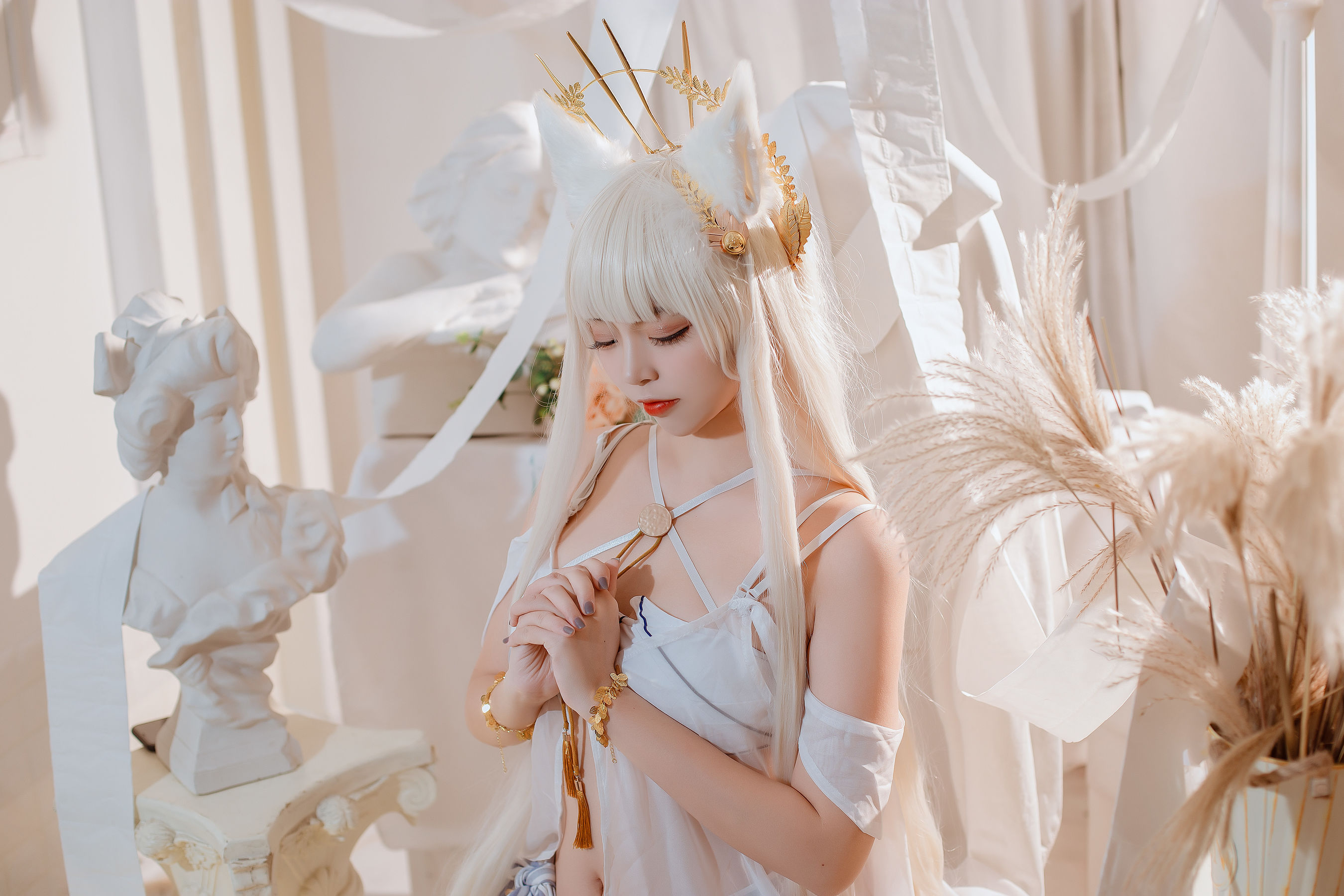 人气Coser二佐Nisa - 方舟白金泳装-图11