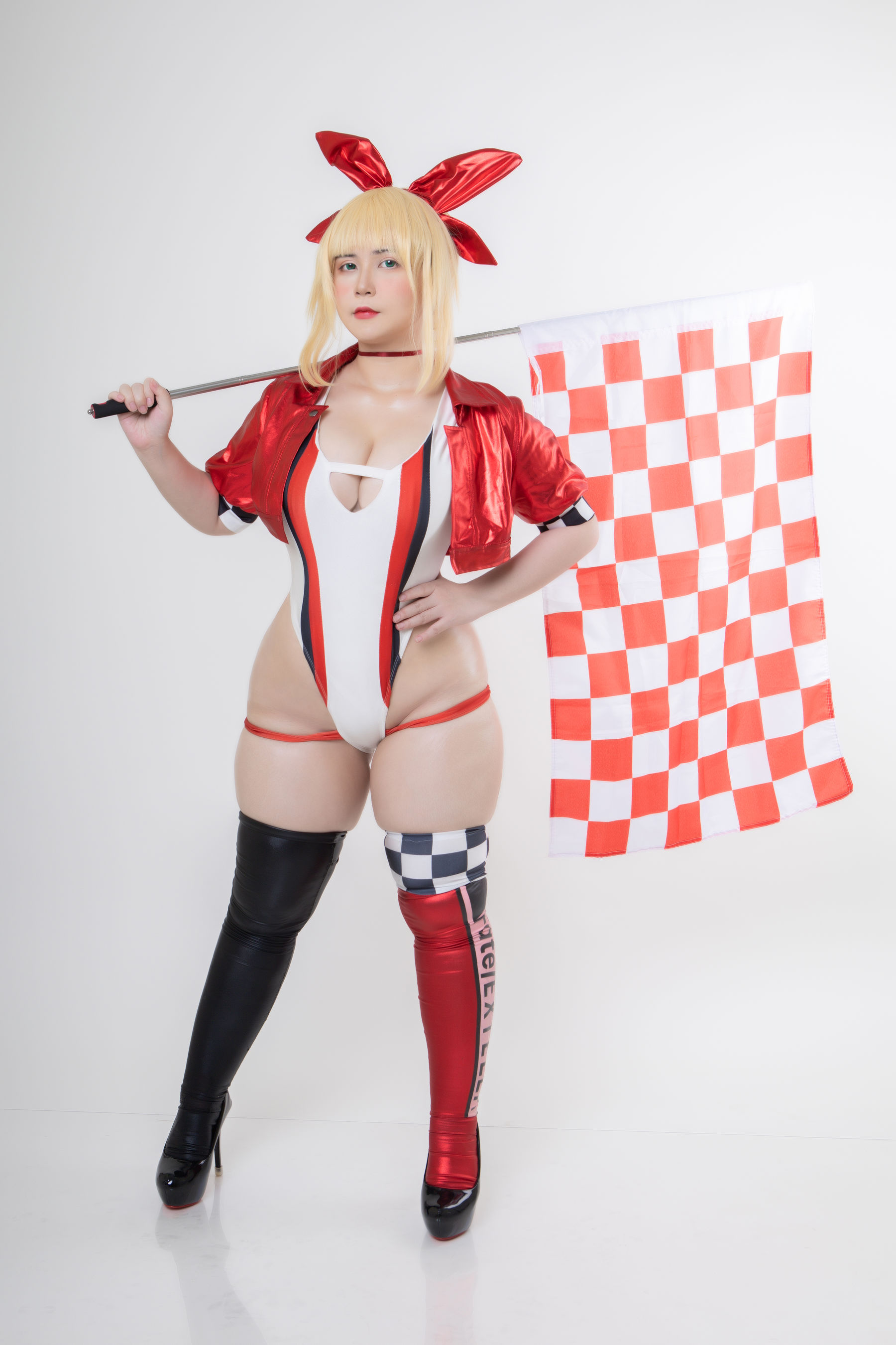 Uy Uy - Nero Racing-图0