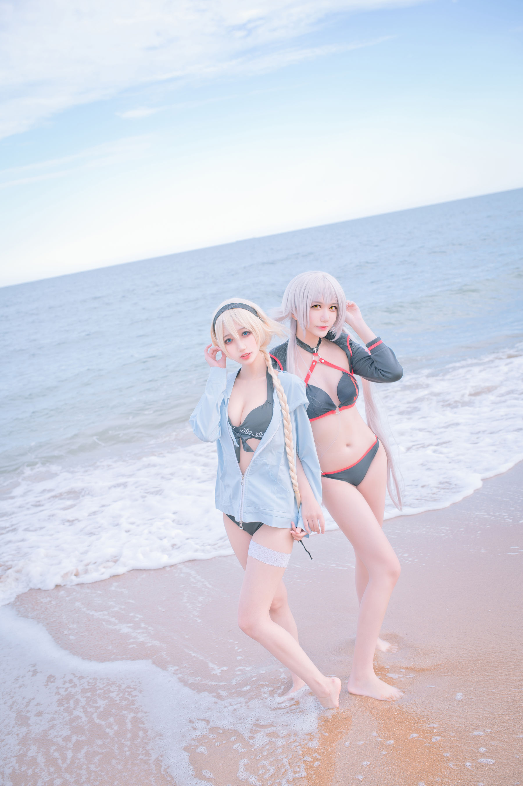 周叽是可爱兔兔 - 黑白贞双人泳衣-图0