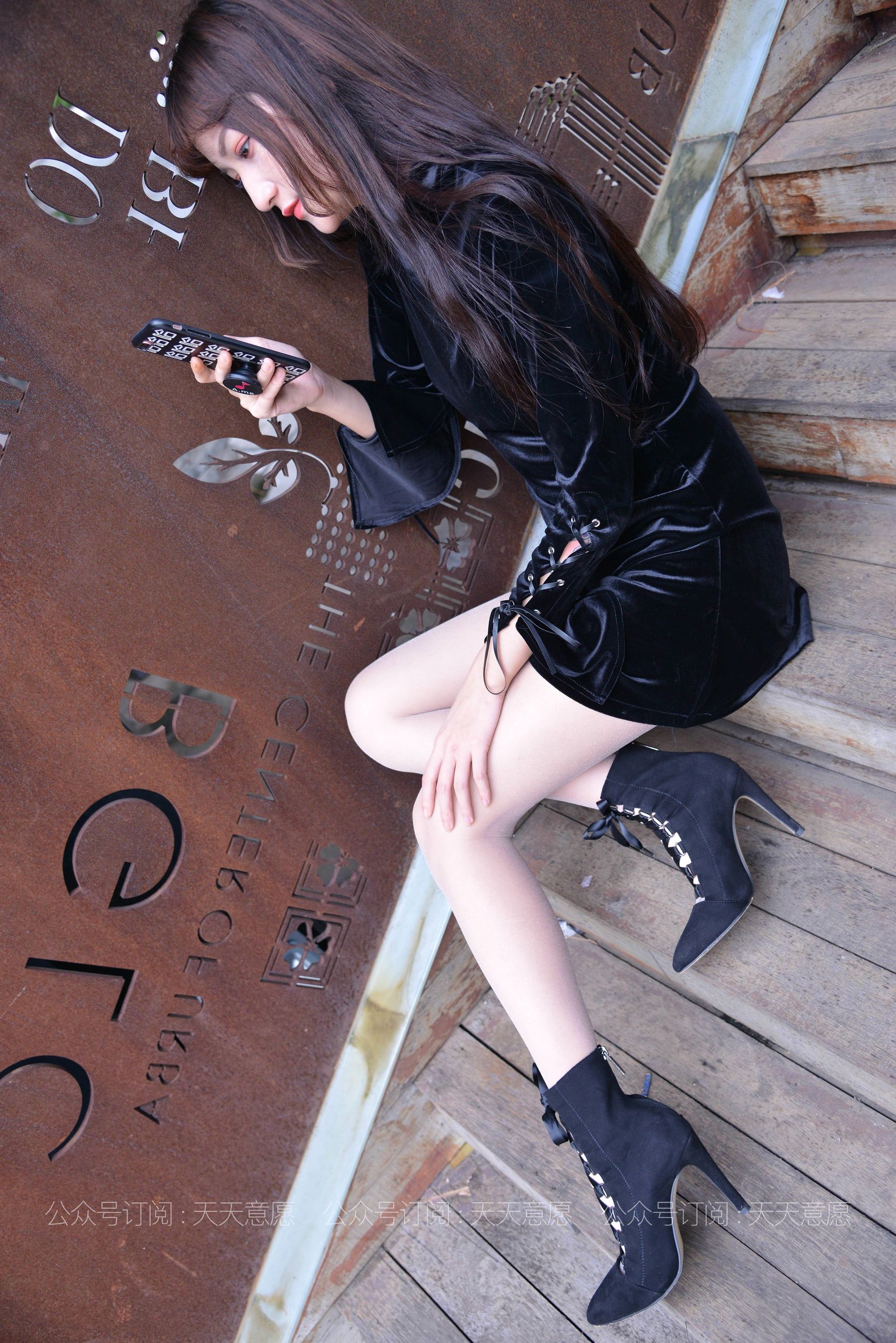 丝享家 793：潇潇《楼梯上的黑色绑带》-图13