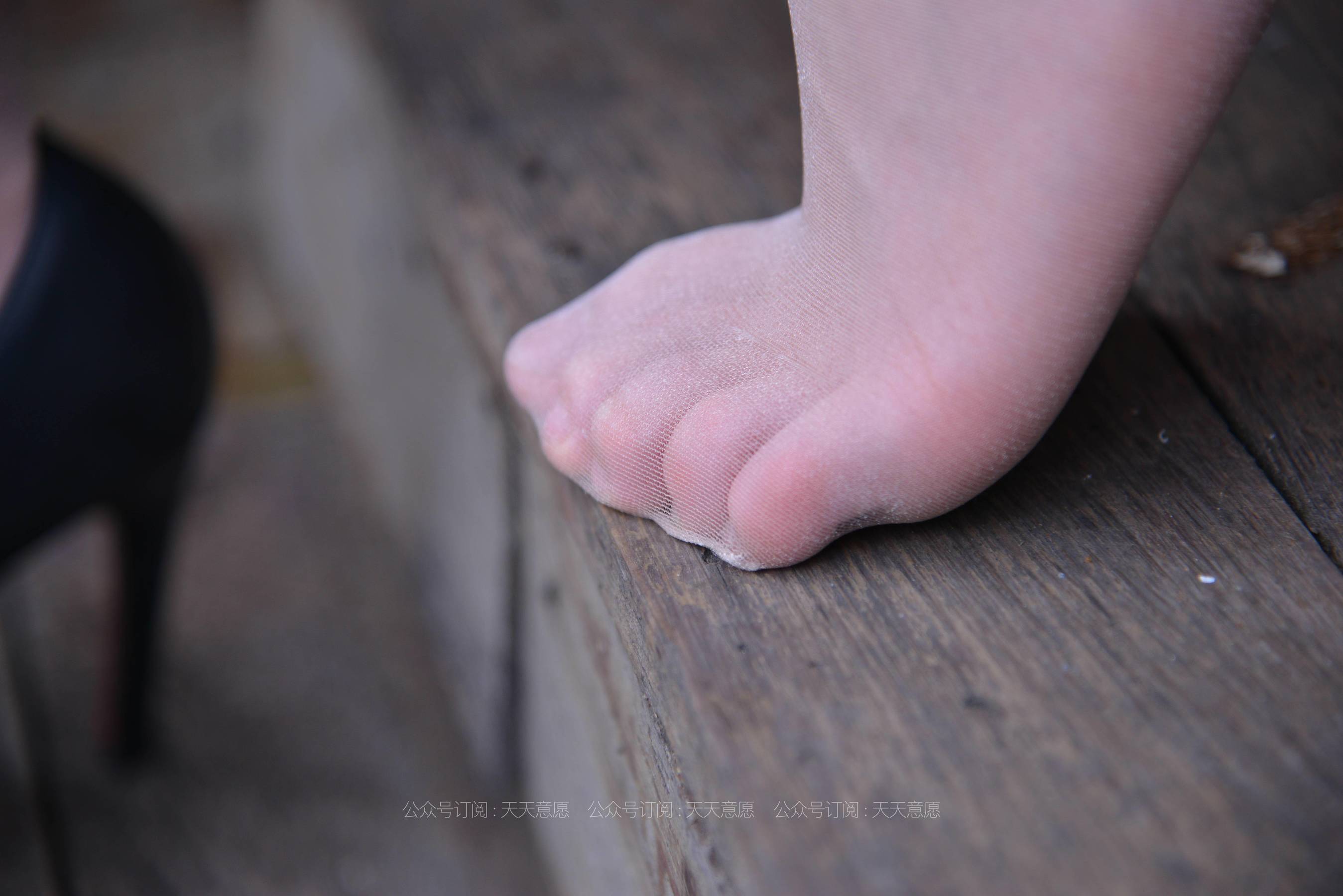 丝享家 793：潇潇《楼梯上的黑色绑带》-图31