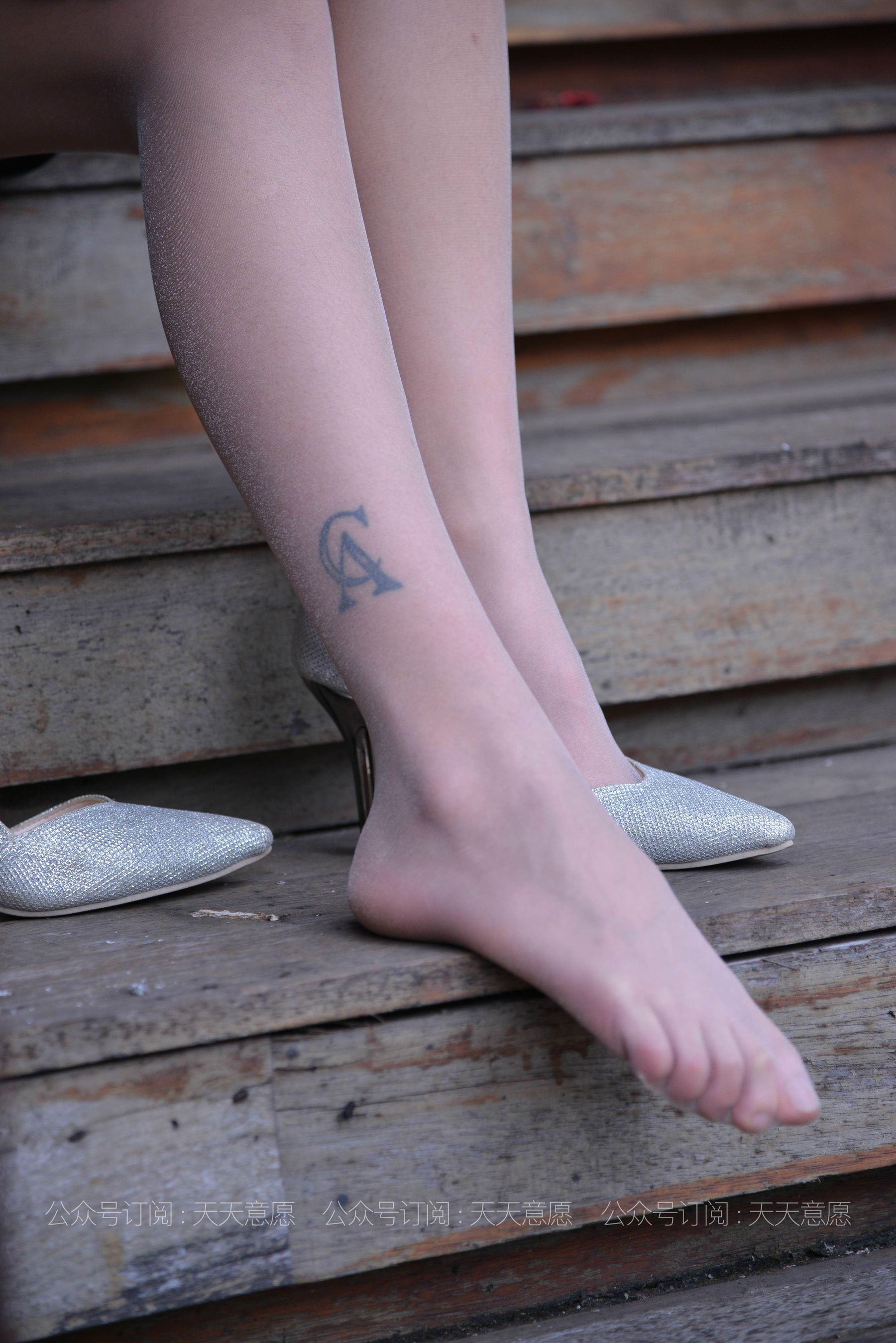 丝享家 793：潇潇《楼梯上的黑色绑带》-图73