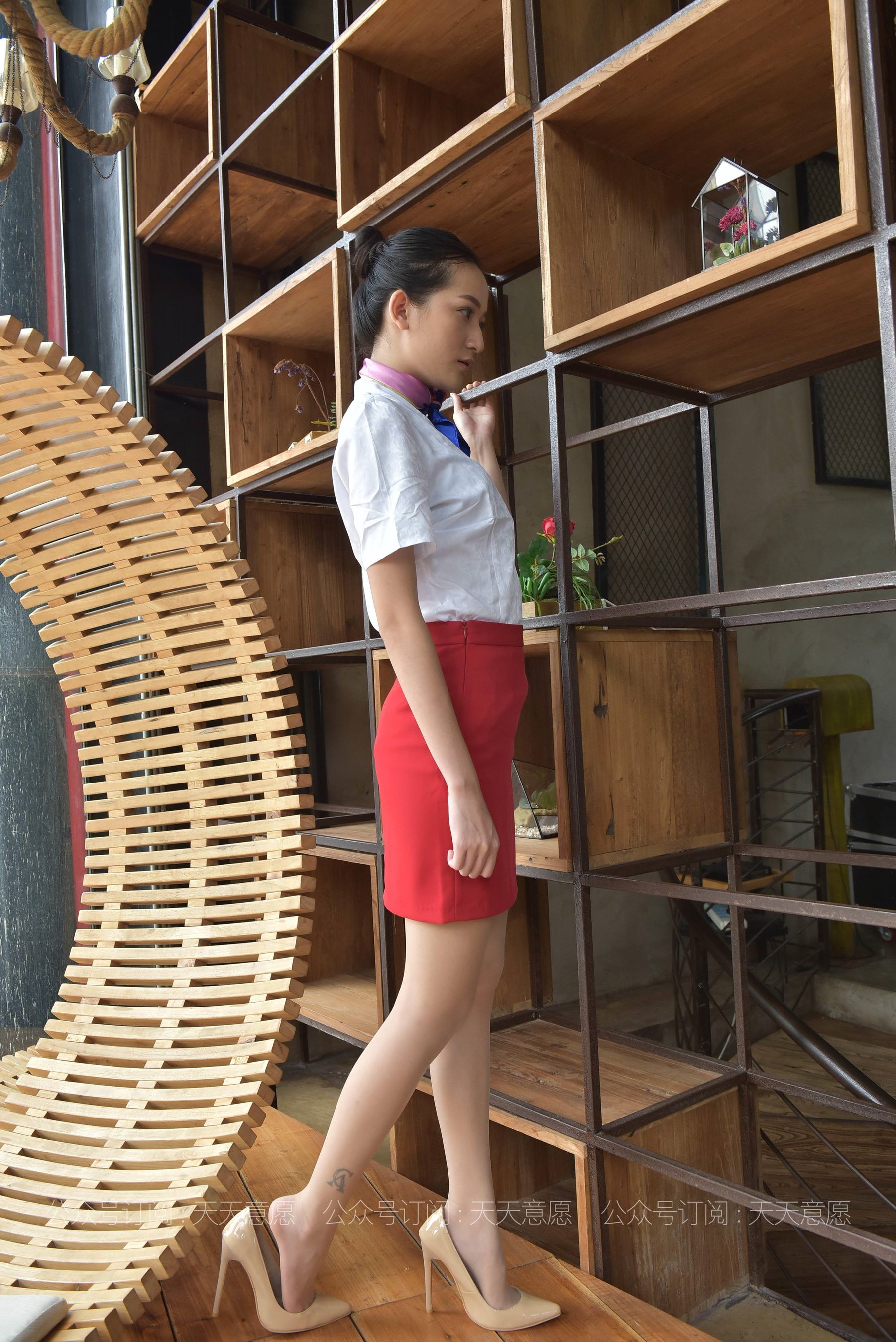 丝享家 803：潇潇《红裙职业装展示》-图46