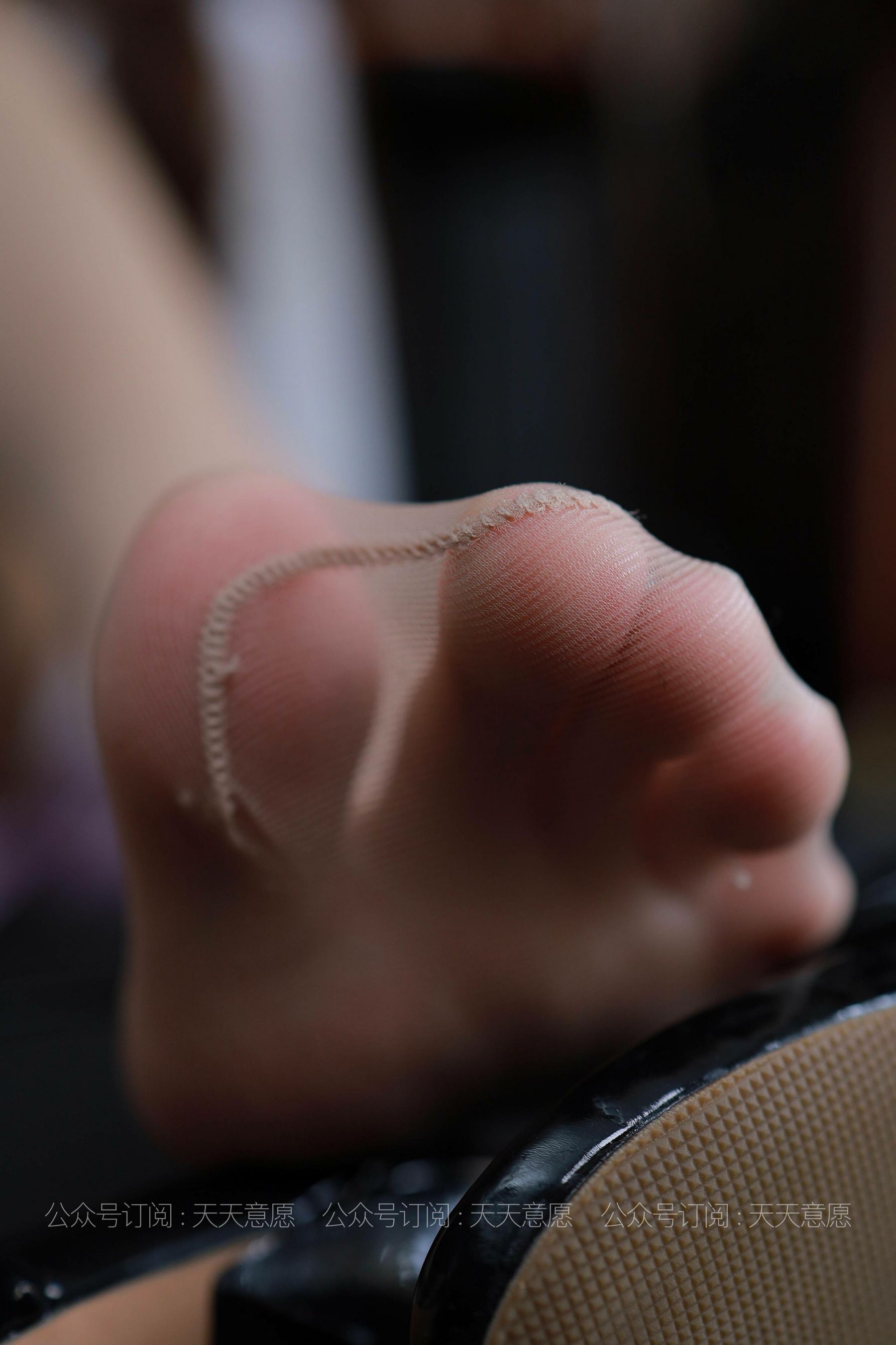 丝享家 810：肉肉《桌底下的制服》-图65