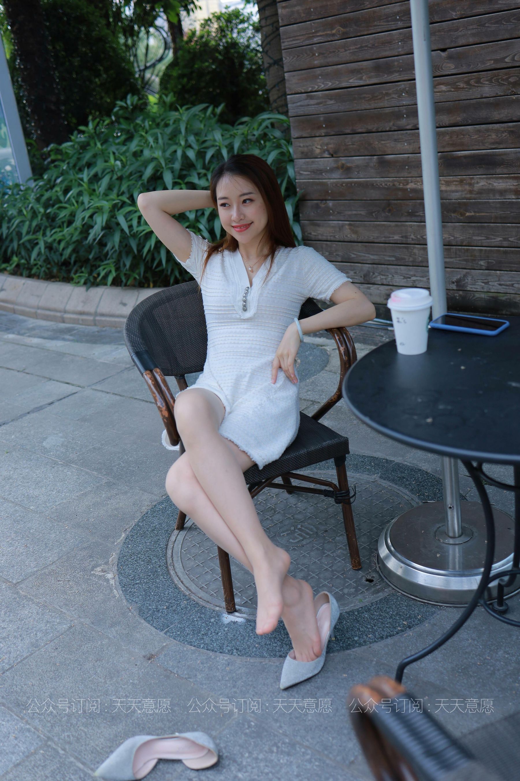 丝享家 814：小婕《肉丝白裙俏佳人》-图24