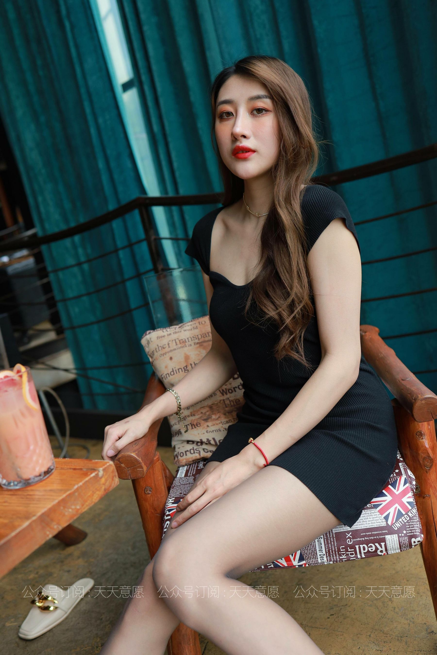 丝享家 815：夏夏《灰丝长腿一米二》-图38