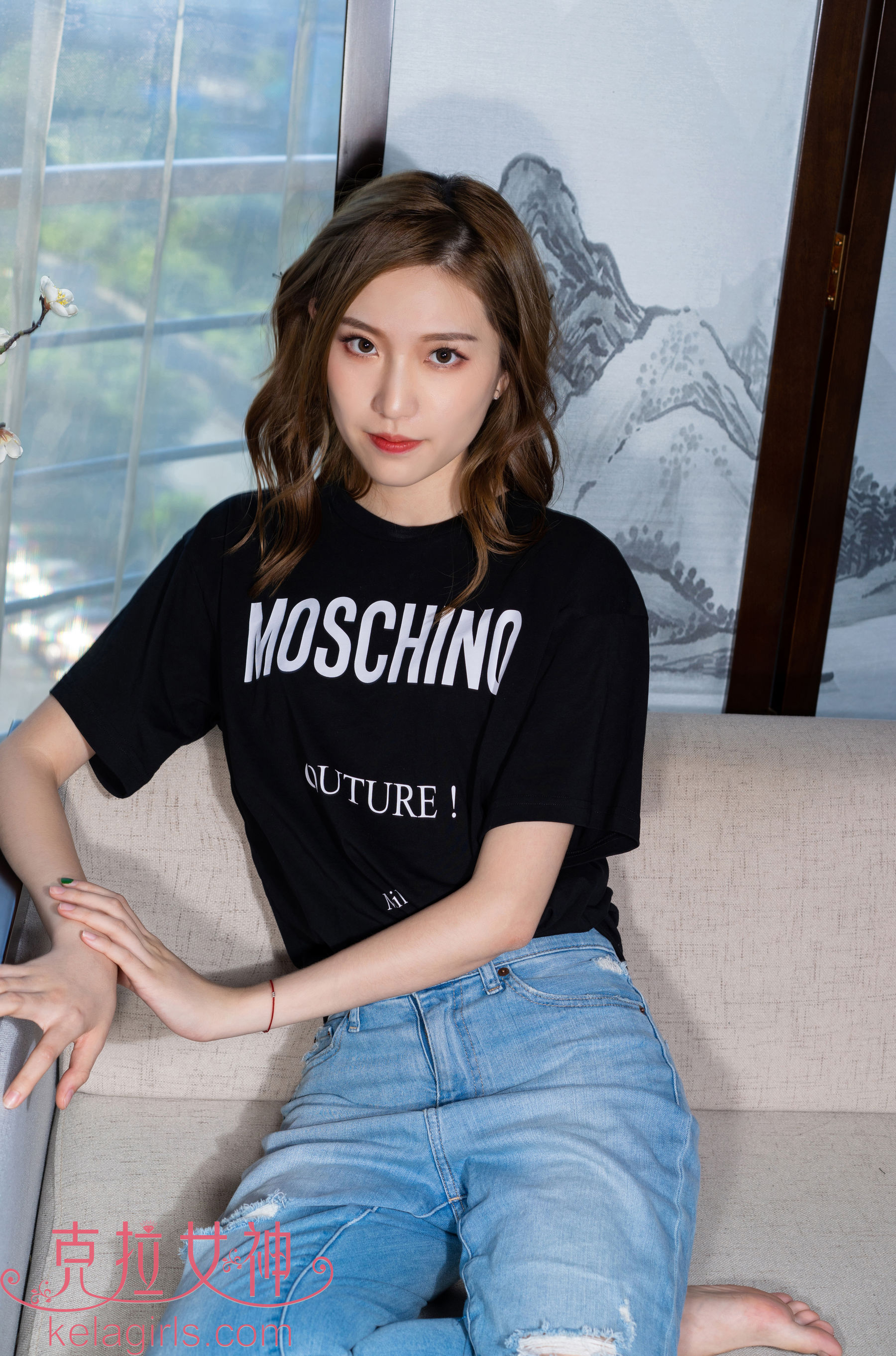 芊芊 捻脚红尖-图2