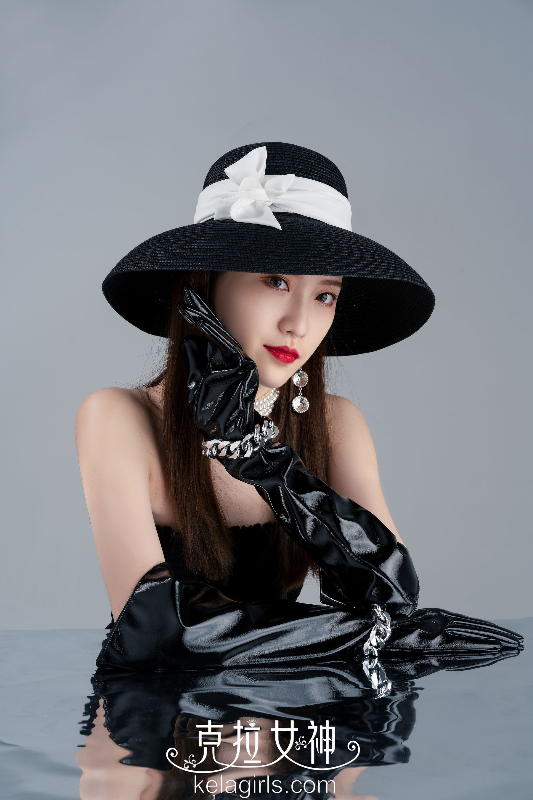 芊芊 纯欲の臀-图1