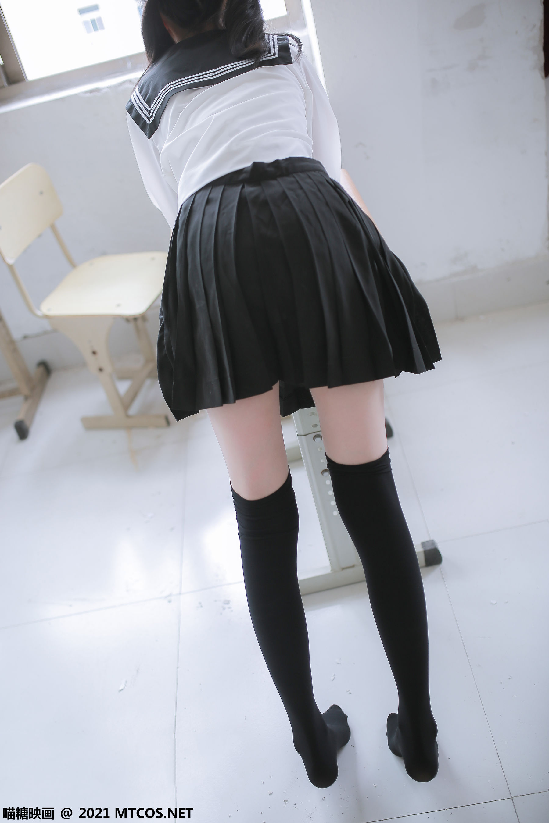 VOL.429 黑丝JK-图1