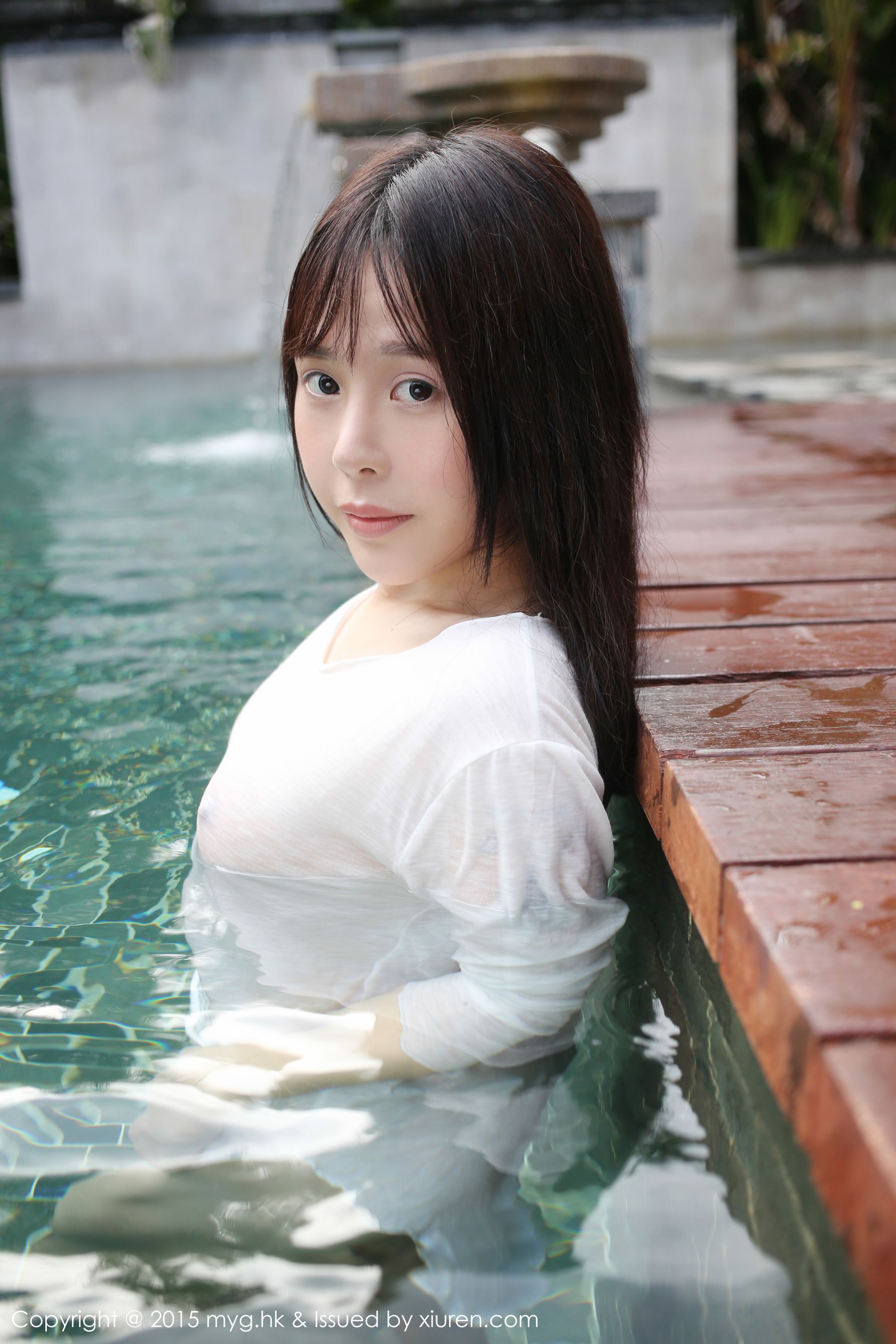 Evelyn艾莉《泳池湿身》  Vol.180-图15