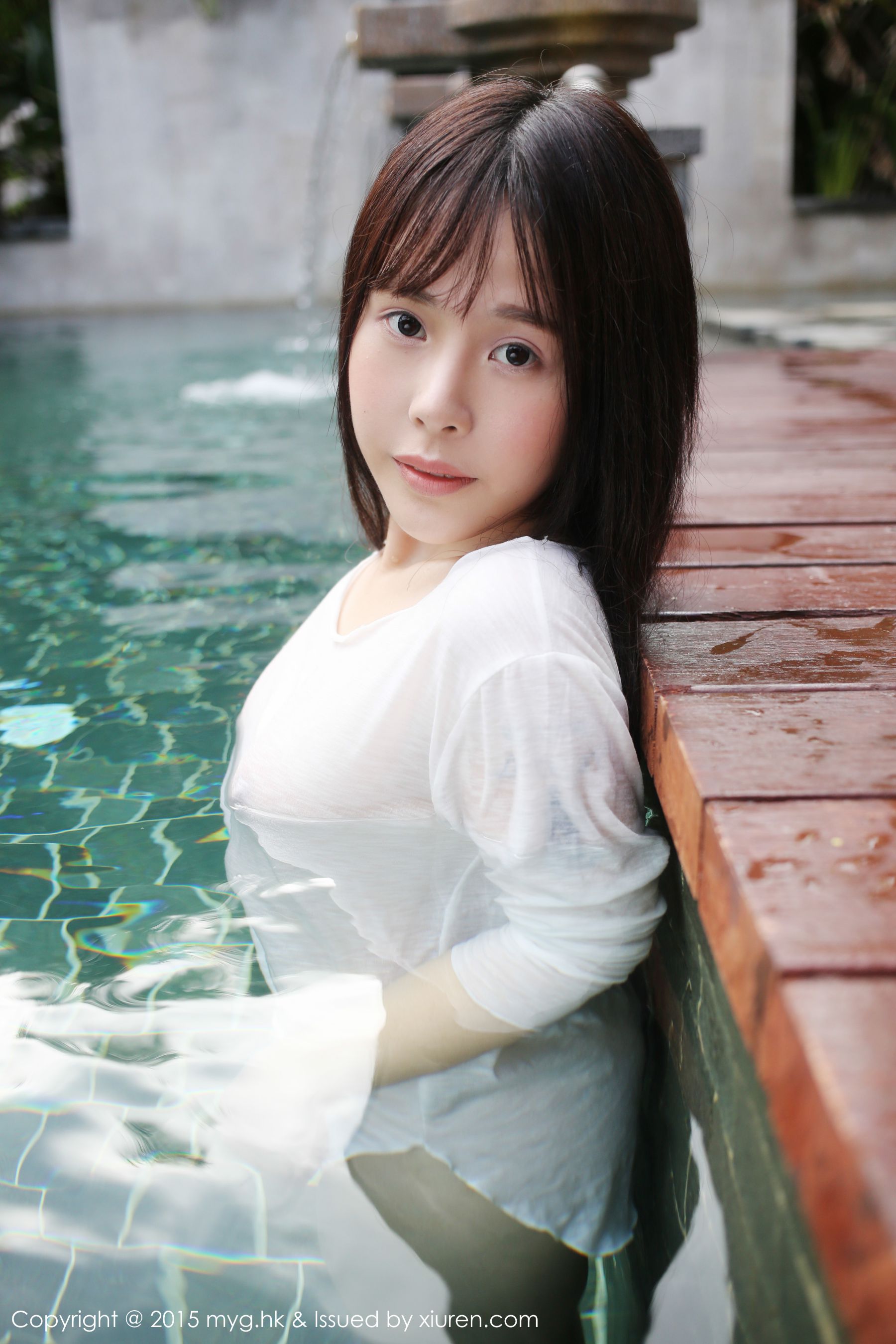 Evelyn艾莉《泳池湿身》  Vol.180-图16