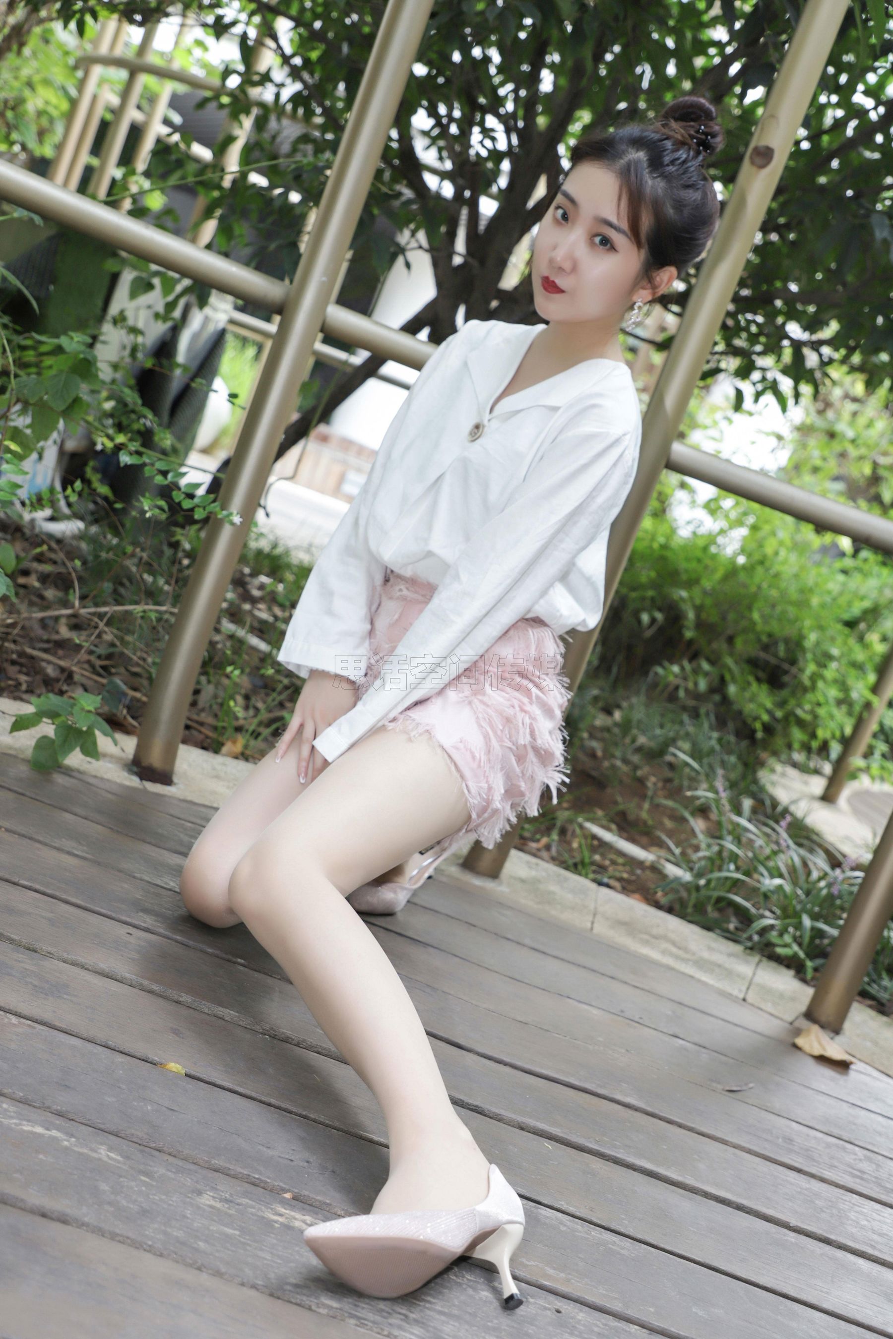 SJ029 露露 天台的秋日之丝-图28