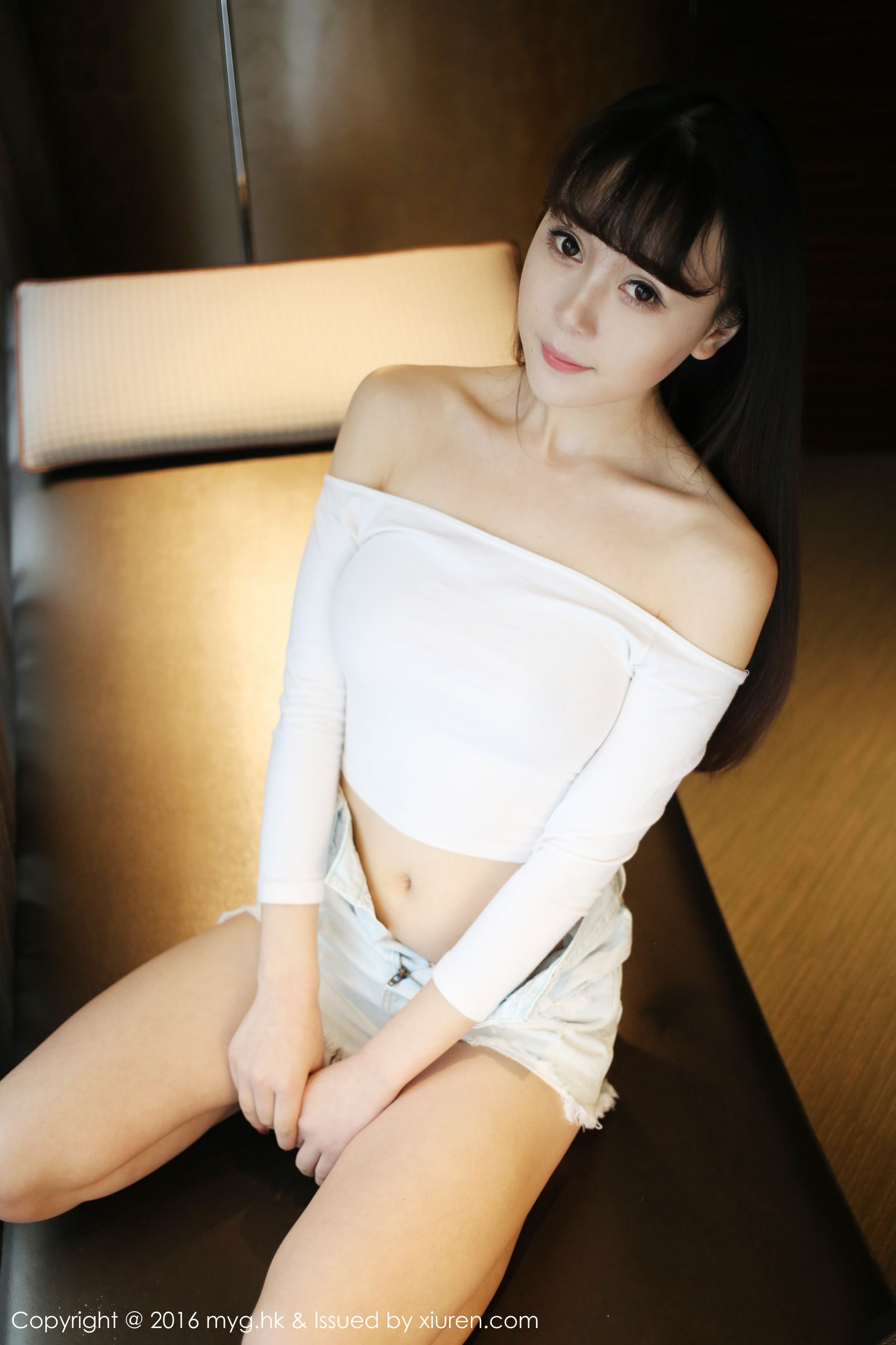 赵小米Kitty《清纯热裤妹子诱惑》  Vol.197-图2