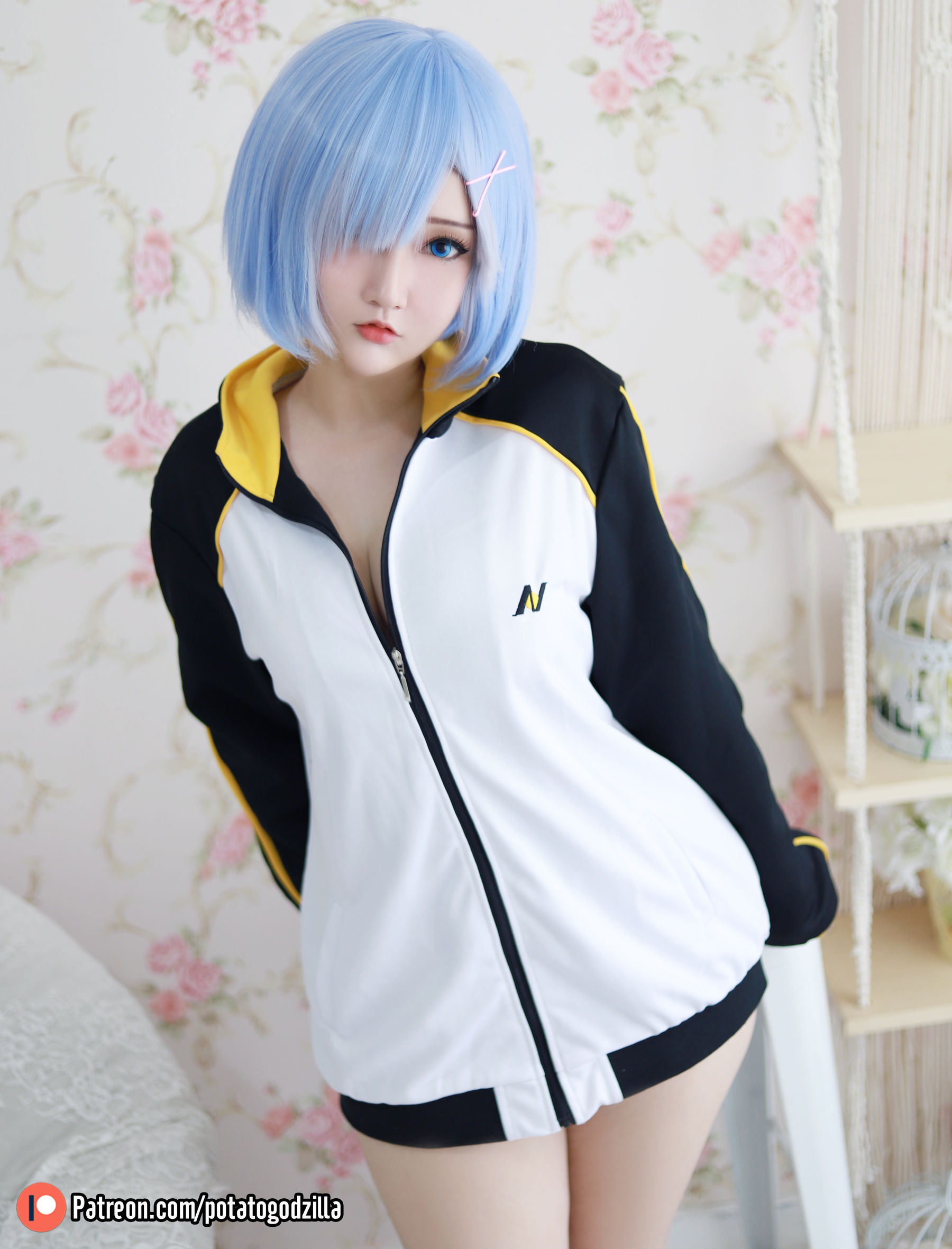 Coser小姐姐Potato Godzilla - Rem In Subaru Jacket-图3