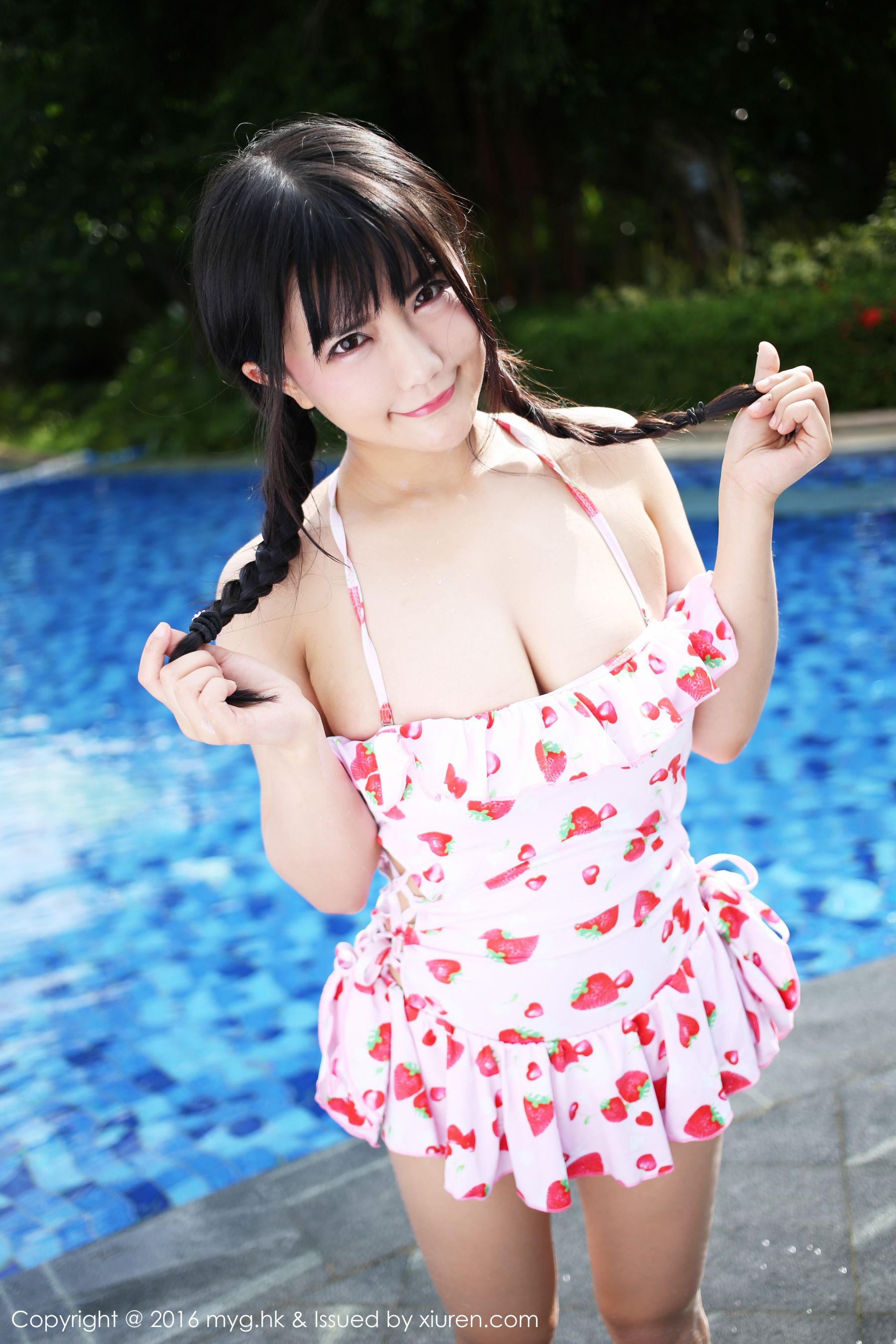 崔乖艺《成都巨乳新人妹子》  Vol.230-图0