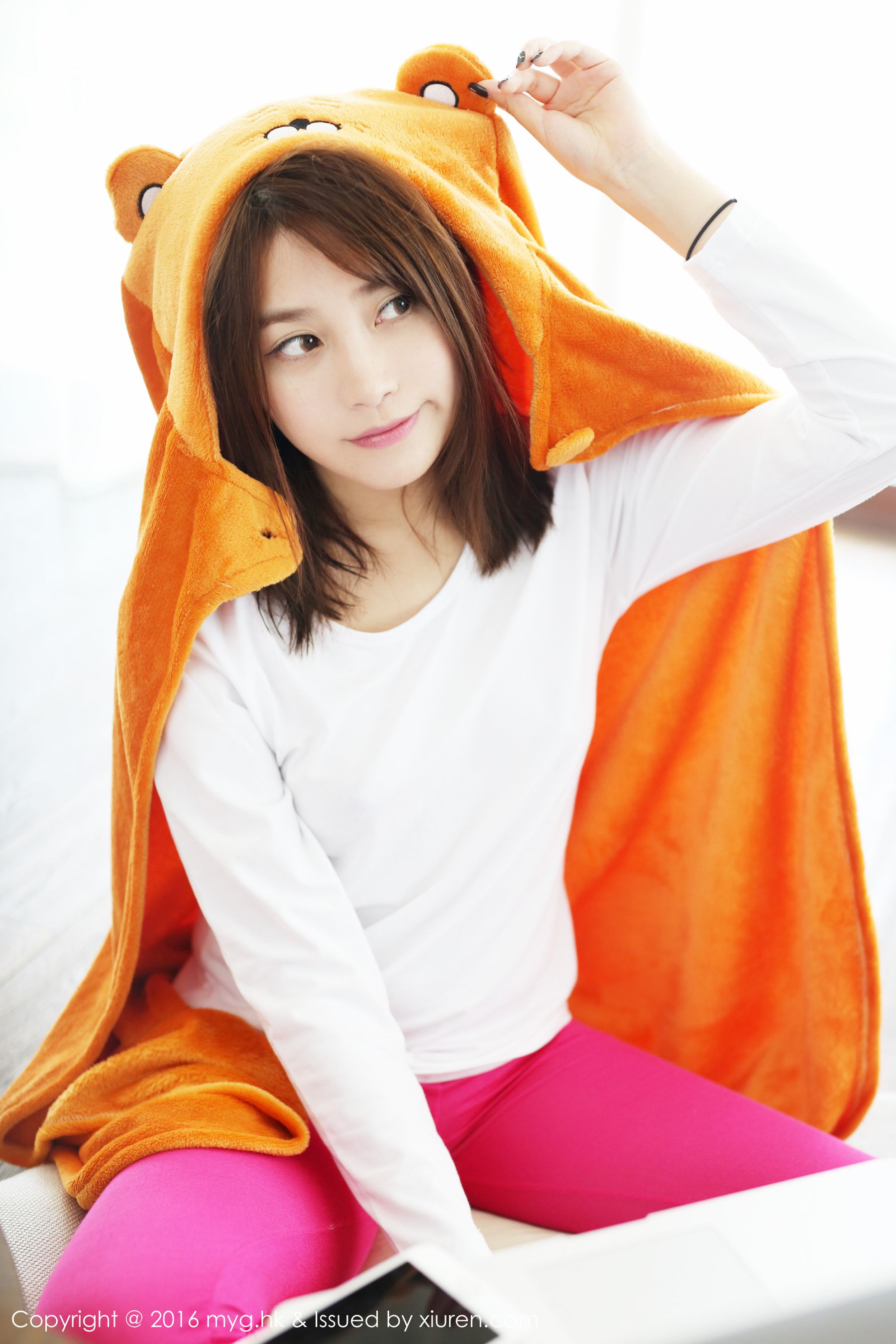 许诺Sabrina《3套服饰 美得让人窒息》  Vol.233-图24