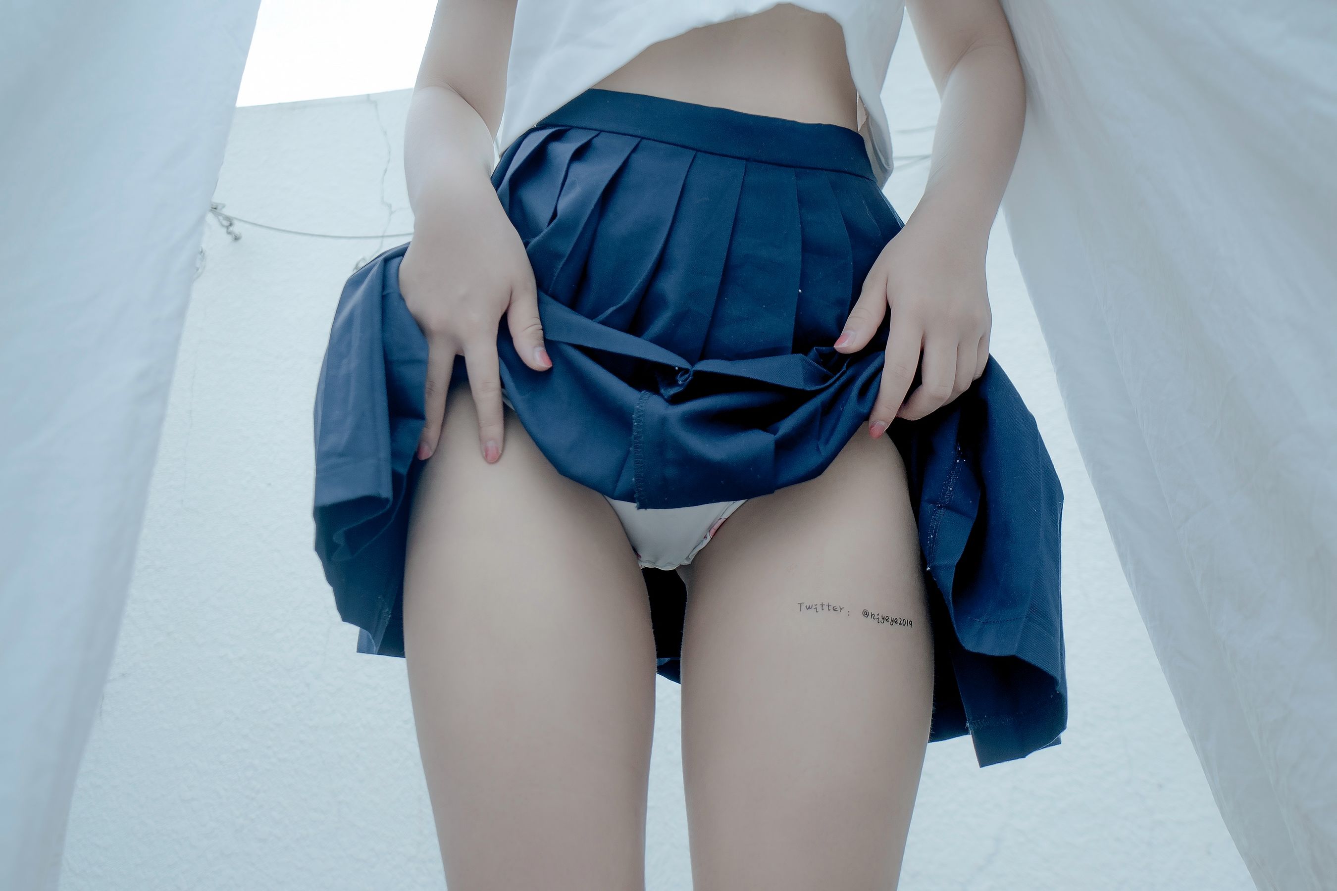 萌系小姐姐-白烨- - 天台-图11