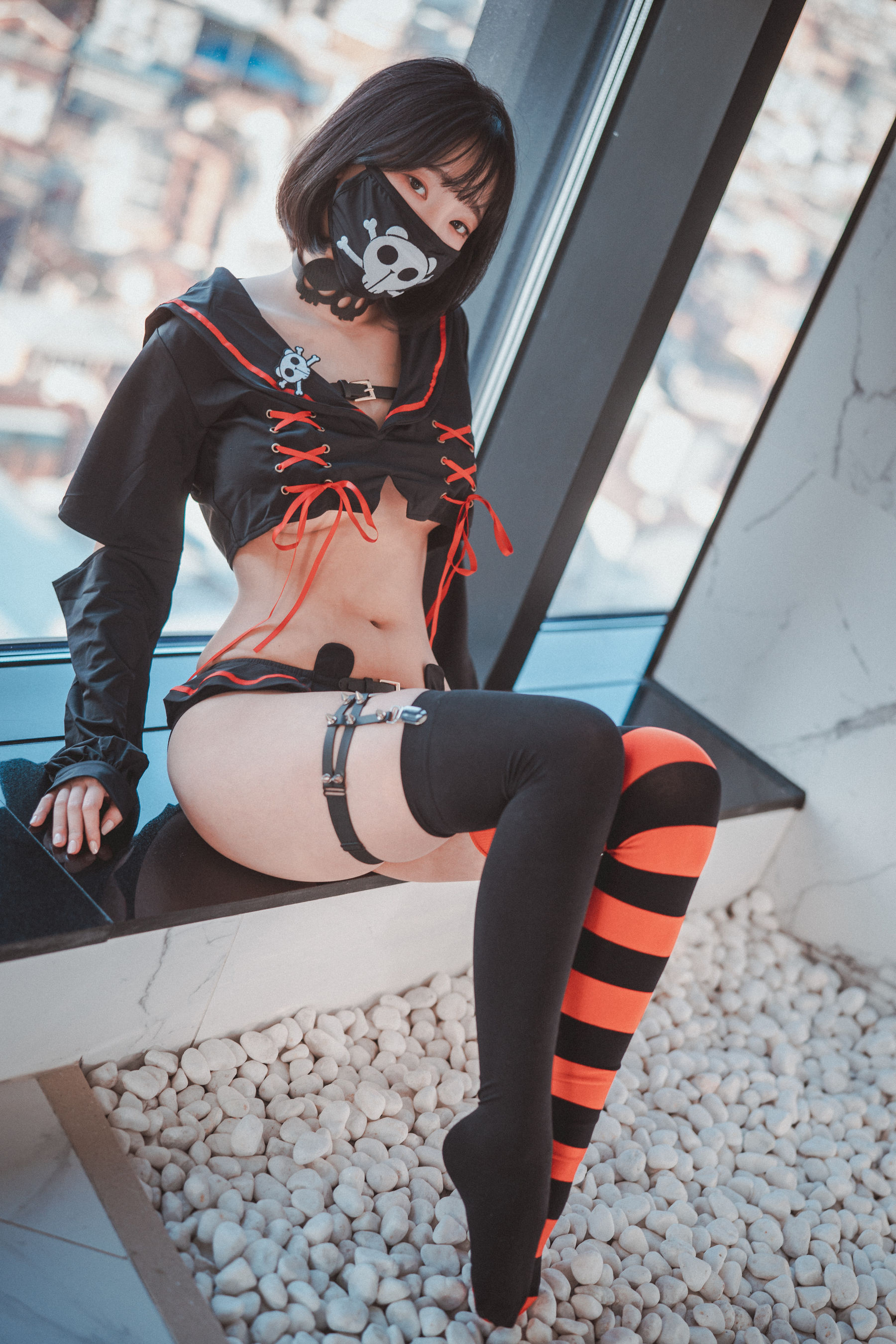 Kang Inkyung - Masked Pirate 写真套图-图6