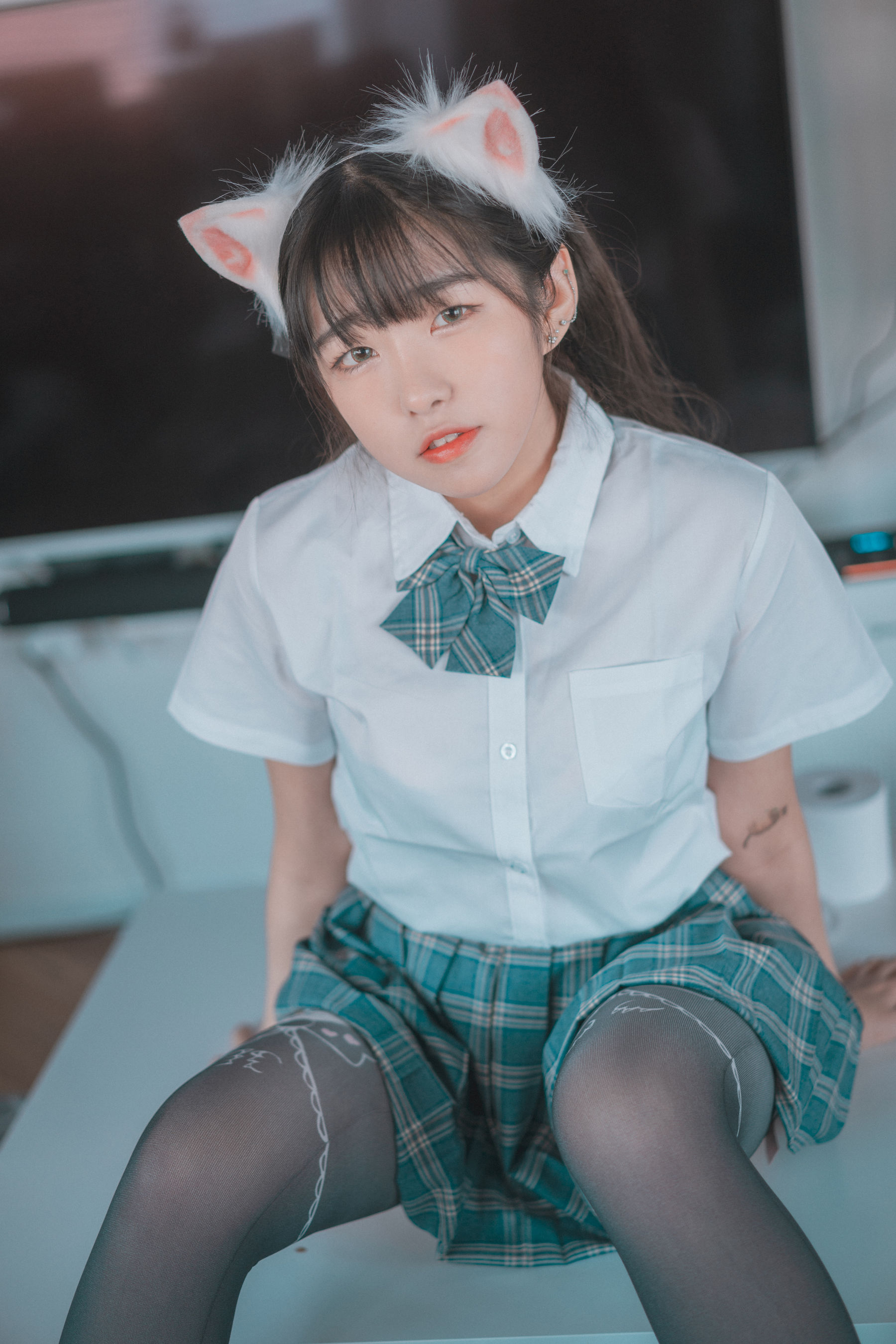 Sonson - Plug Me In 写真套图-图0