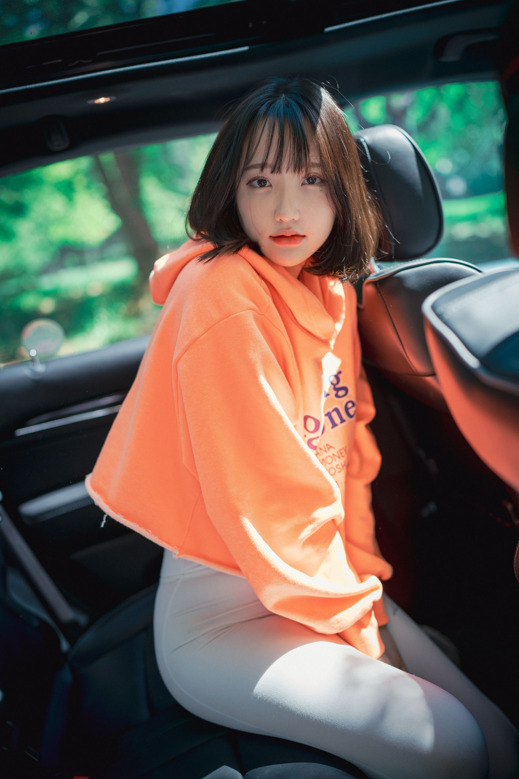 Yeeun - Naughty Trekking 写真套图-图124