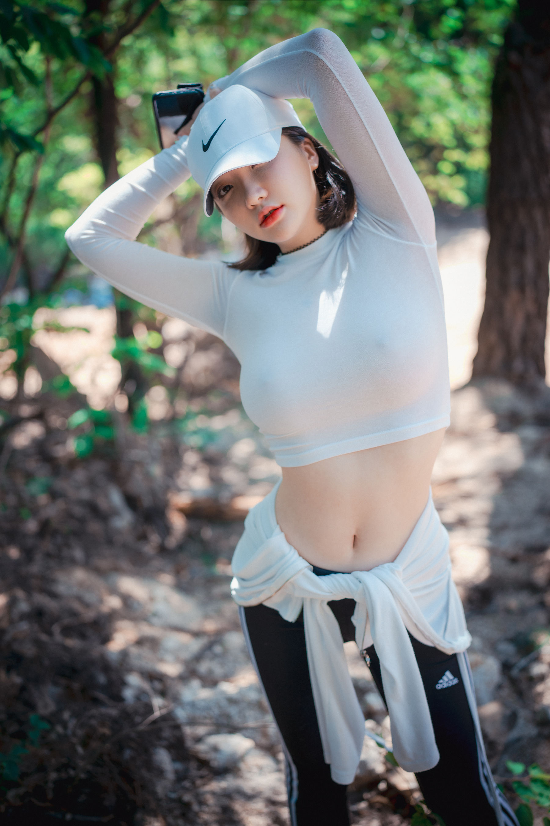 Yeeun - Naughty Trekking 写真套图-图146