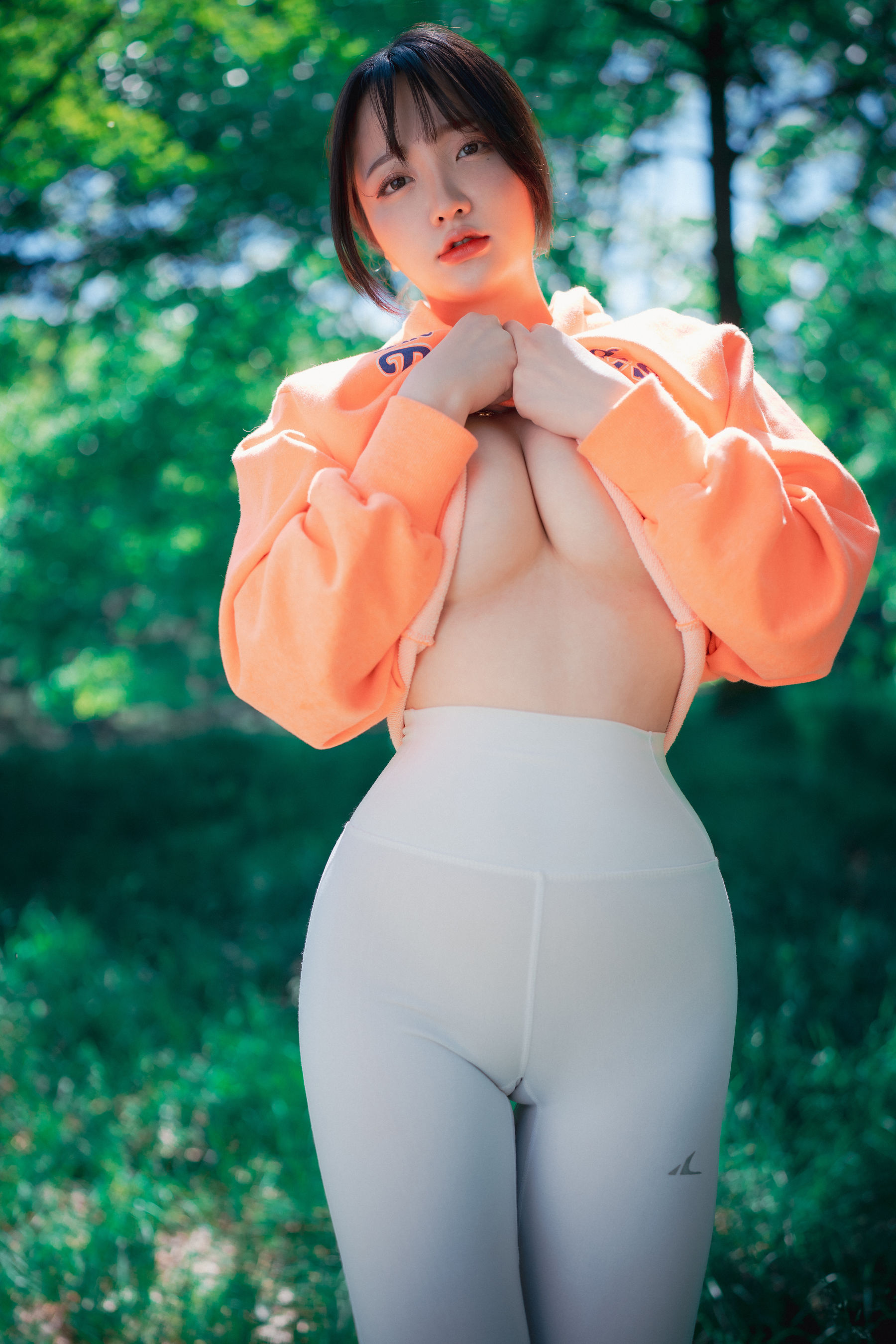 Yeeun - Naughty Trekking 写真套图-图94