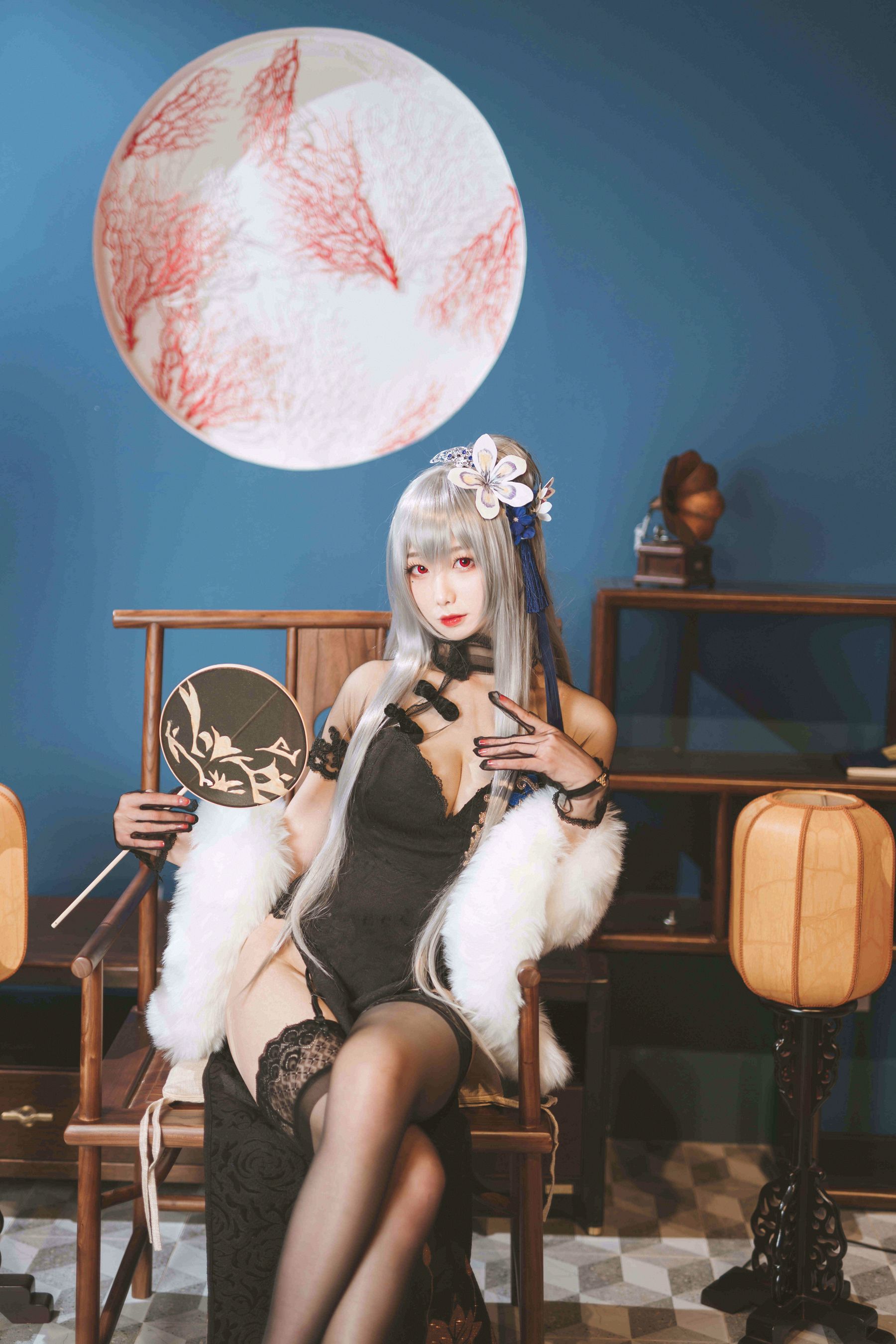 动漫博主封疆疆v - 路易九世旗袍-图1