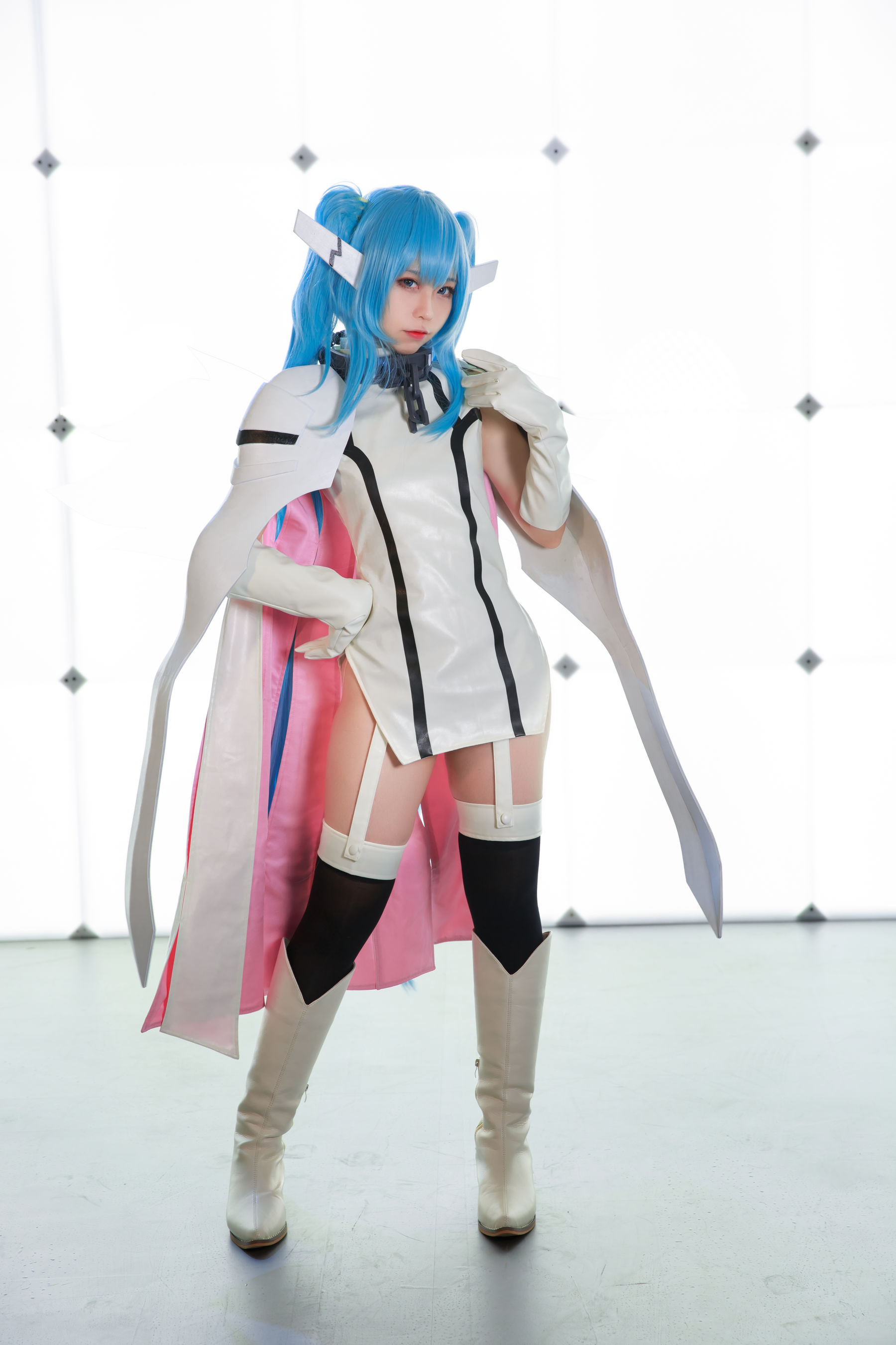 动漫博主G44不会受伤 - 妮姆芙-图0