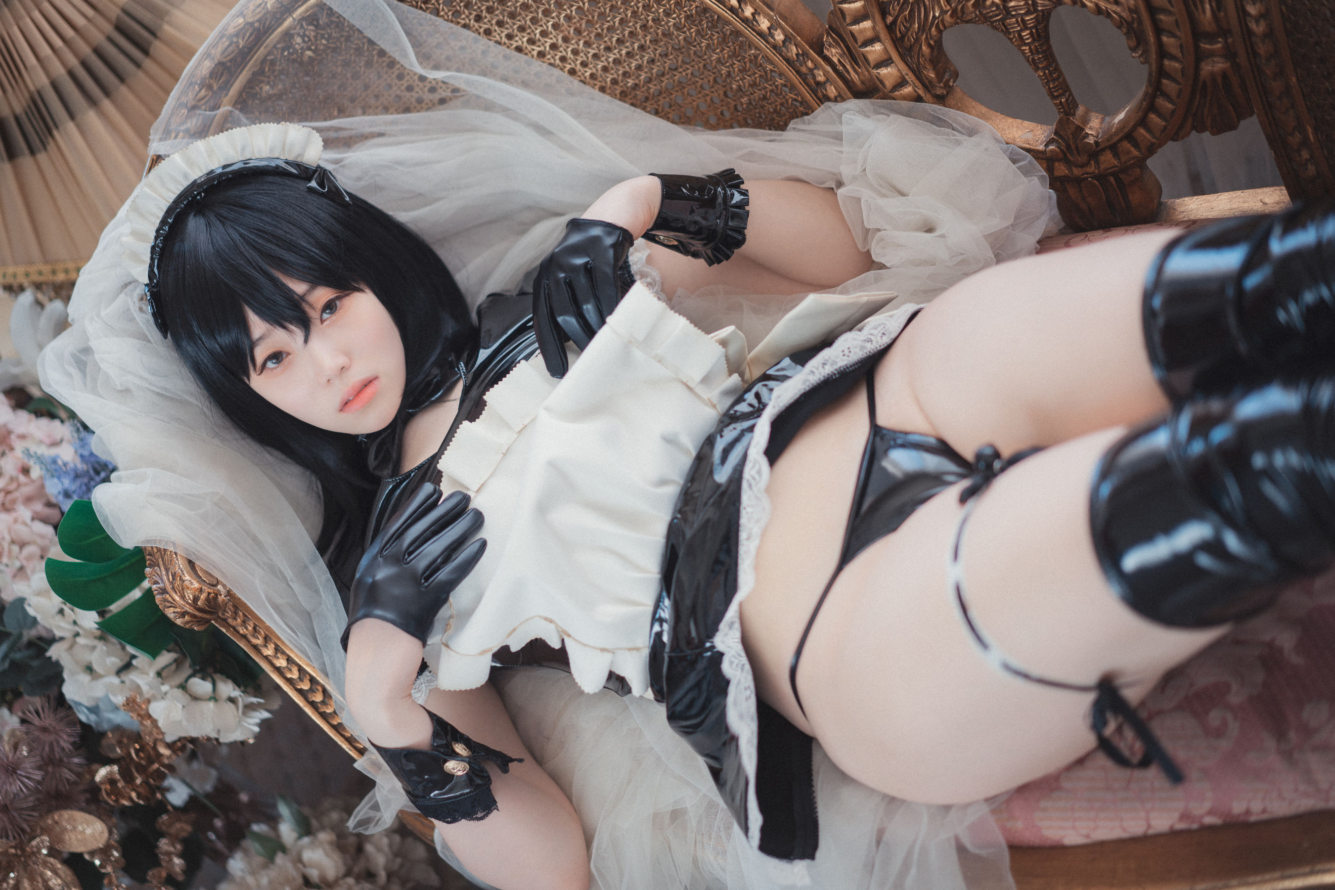 BamBi - Femme de Chambre en Latex-图33