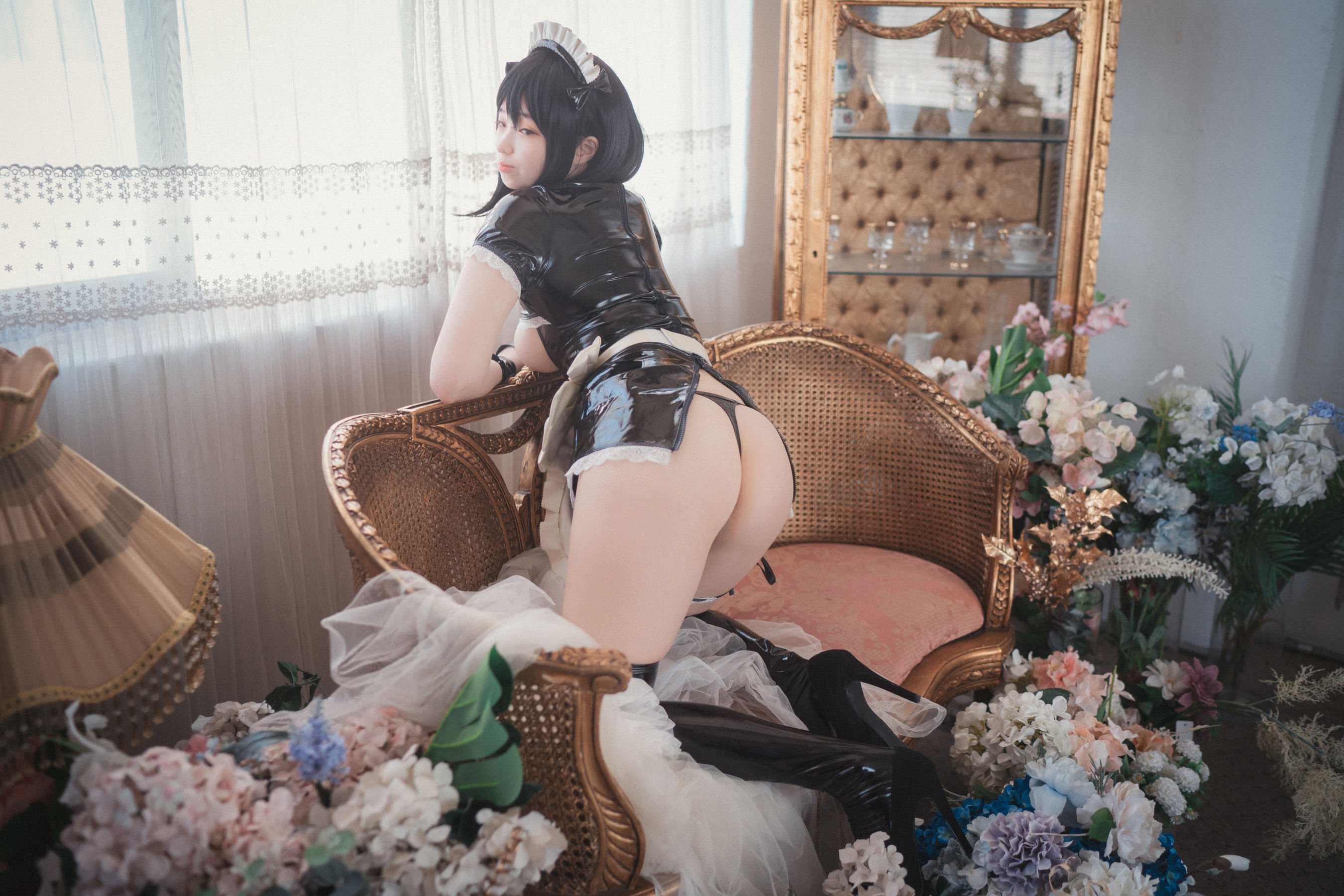 BamBi - Femme de Chambre en Latex-图42