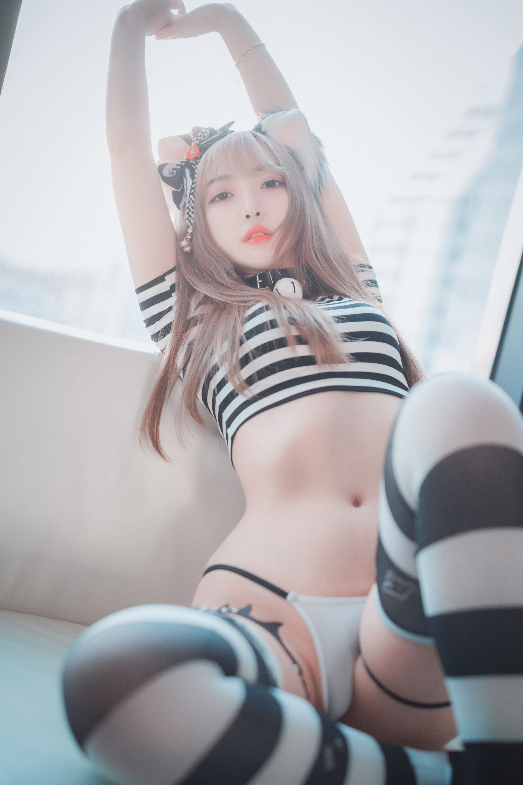 Hanari - Catgirl in Stripes-图14