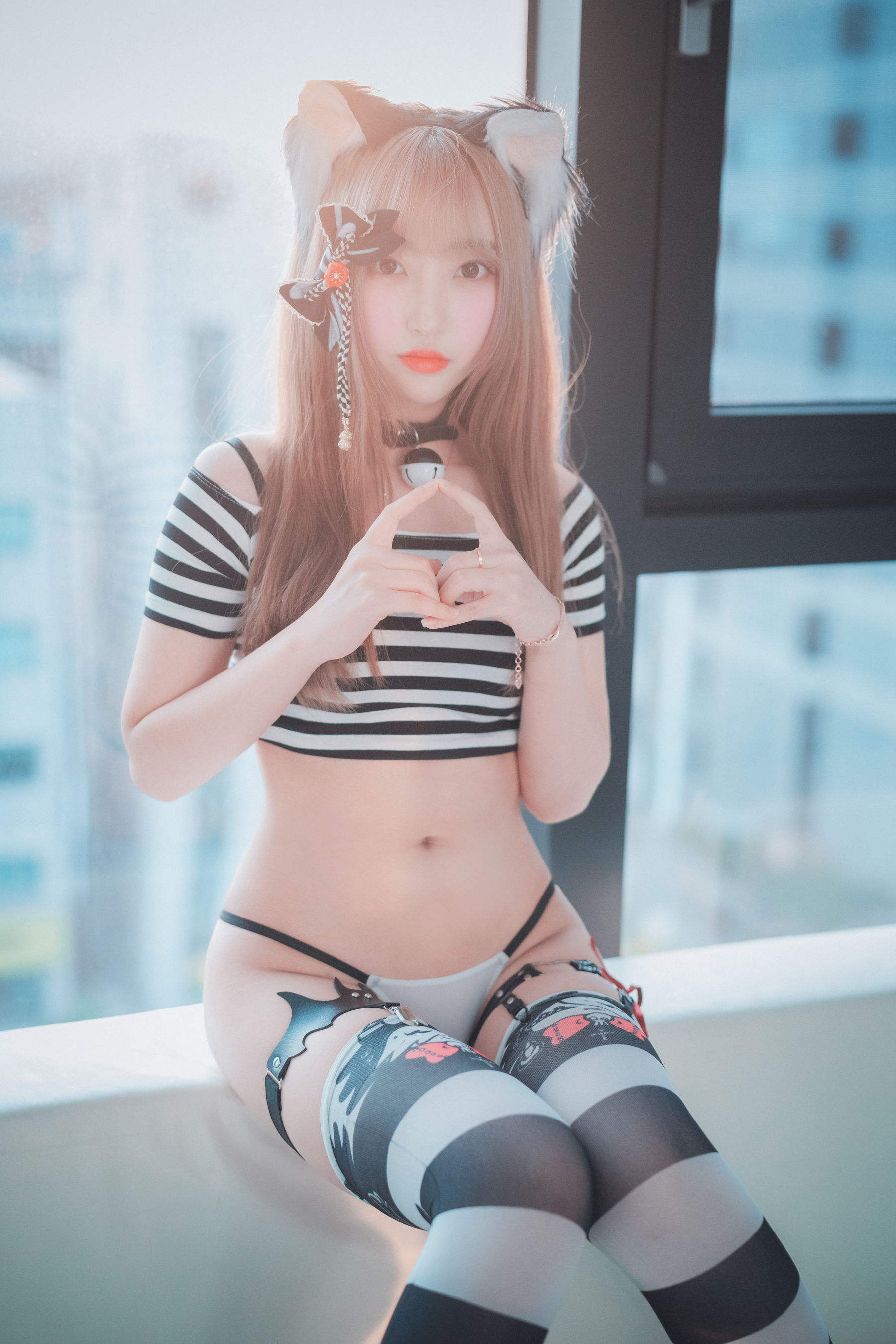 Hanari - Catgirl in Stripes-图42