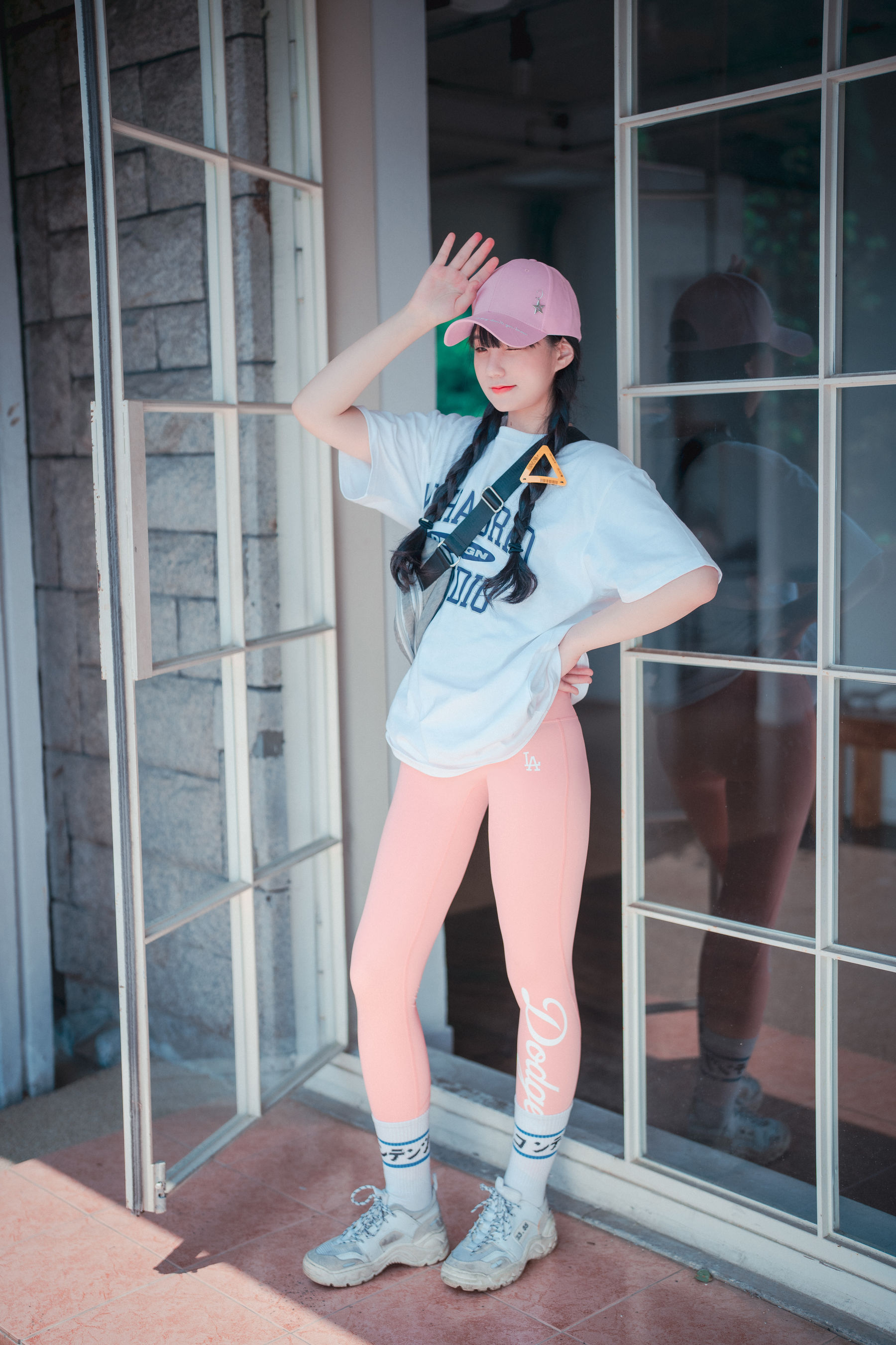 Jenny - Loose and Tight Pink-图10