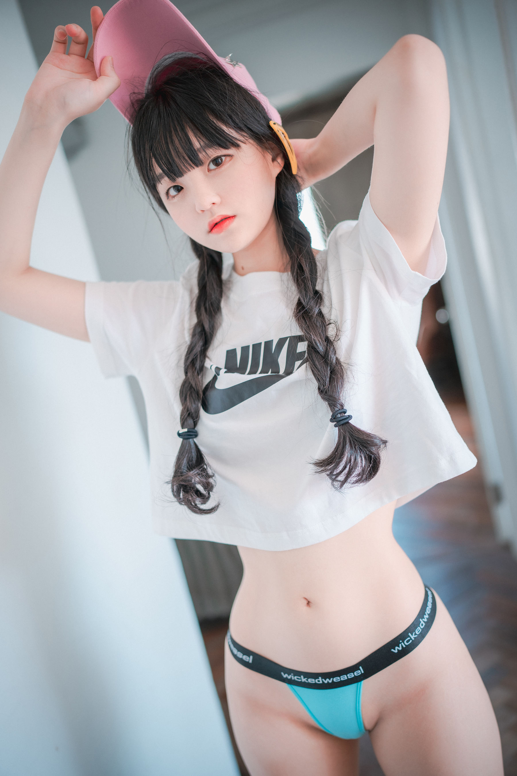 Jenny - Loose and Tight Pink-图144