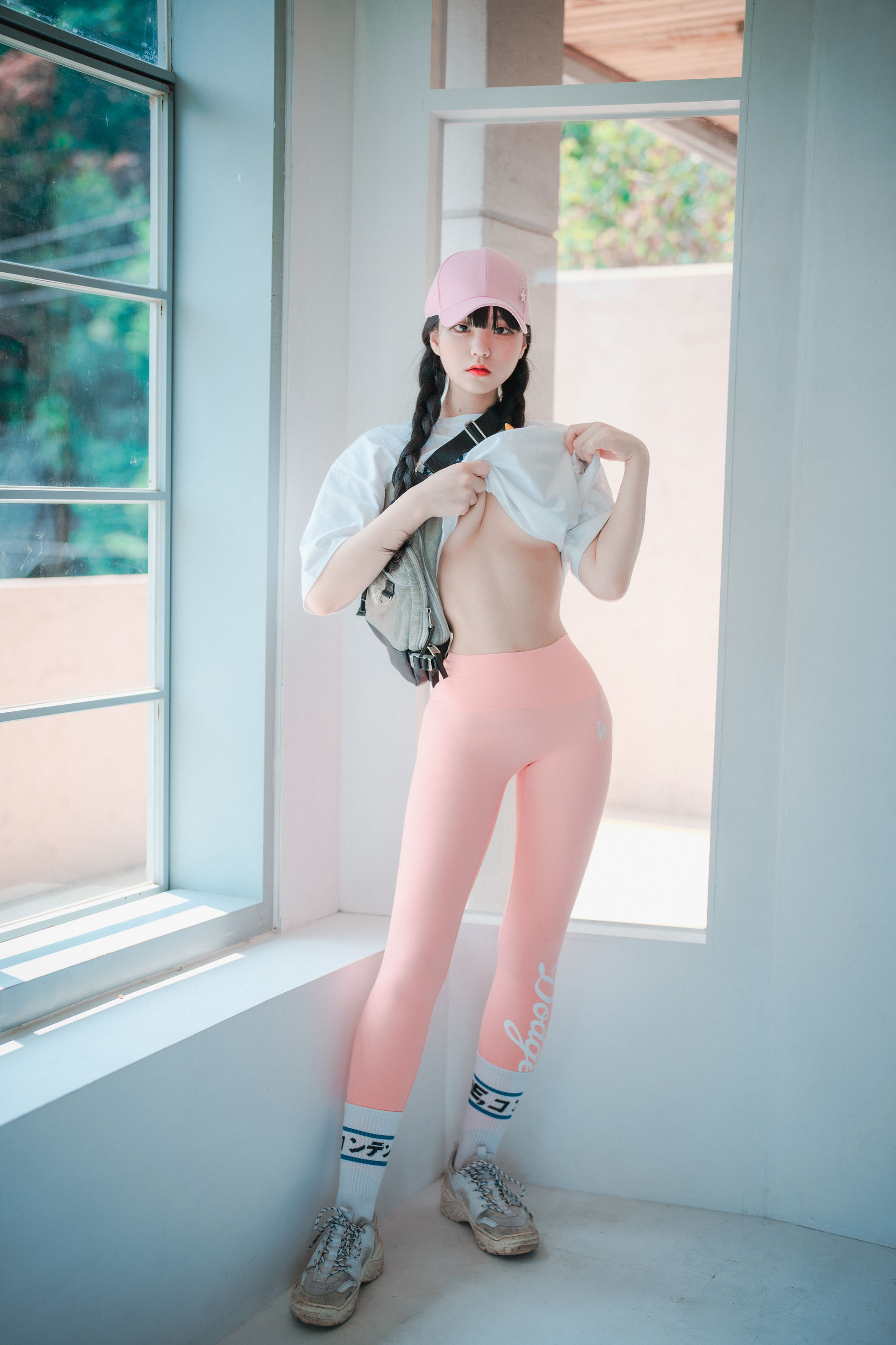 Jenny - Loose and Tight Pink-图22