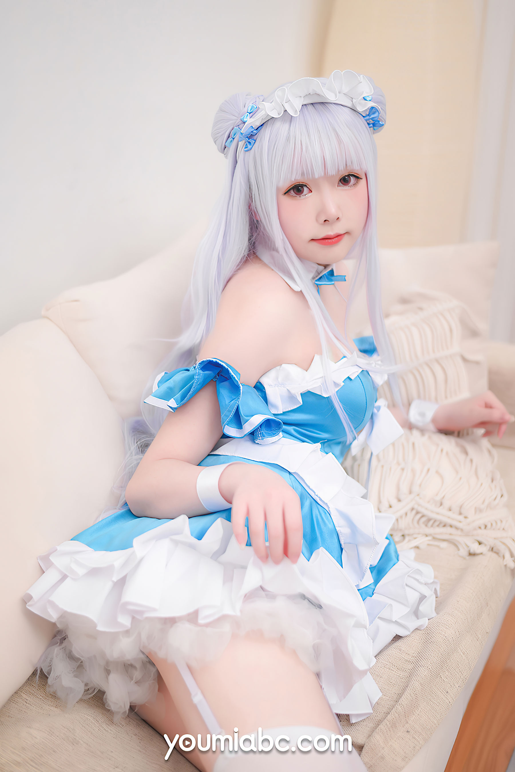 向小圆 小天鹅女仆-图1