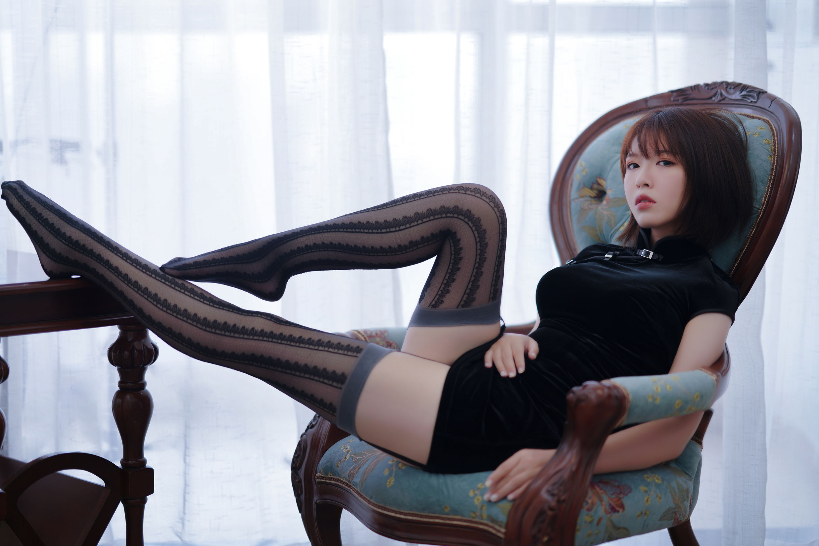 半半子 - 吊带黑丝袜-图12