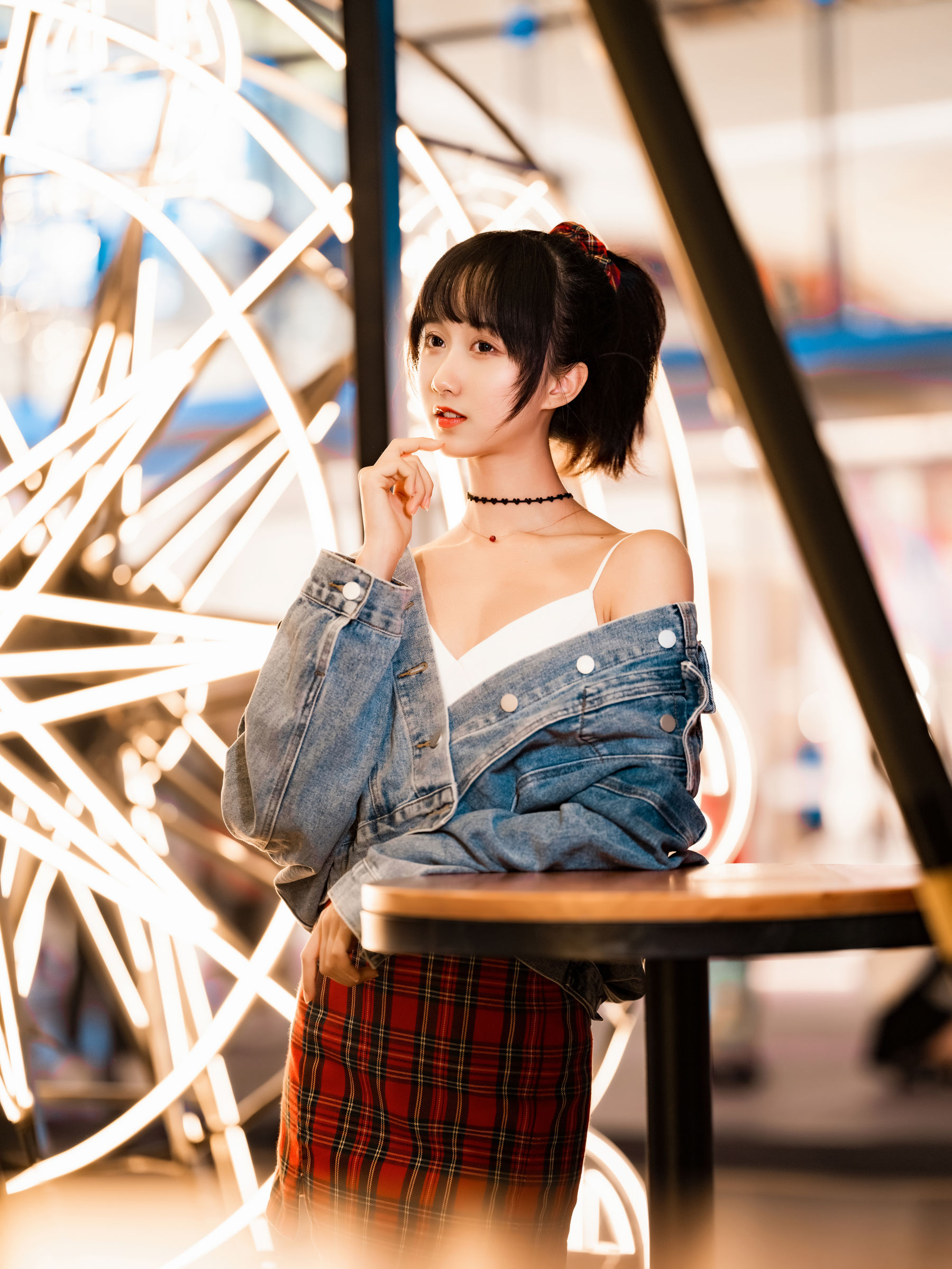 萌系小姐姐木绵绵OwO - 都市夜恋-图0