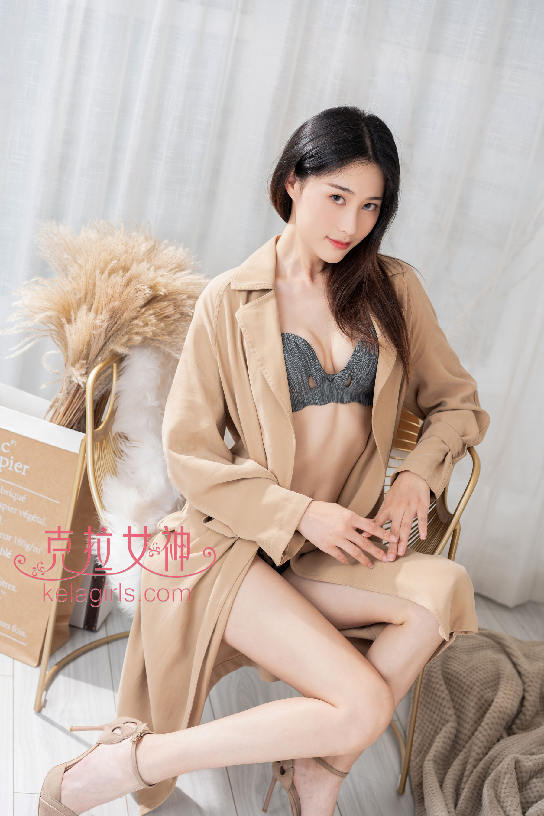 苏棠 透皙白脚-图2