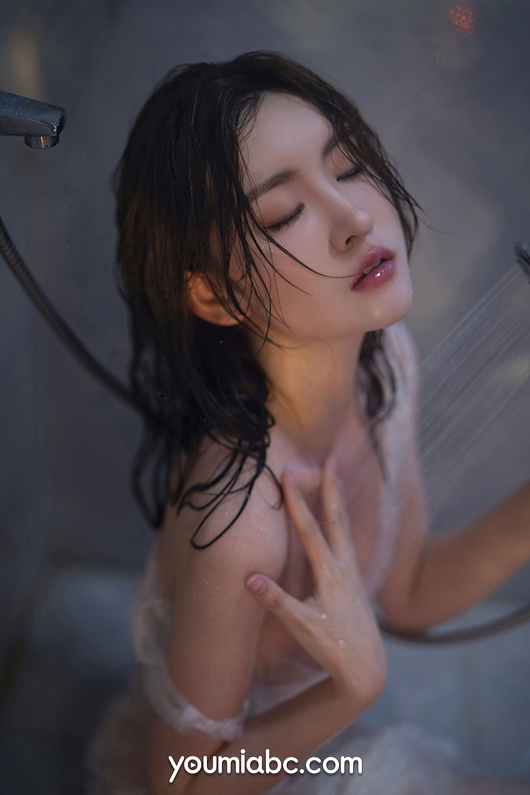 沈梦瑶 浴室临春-图18