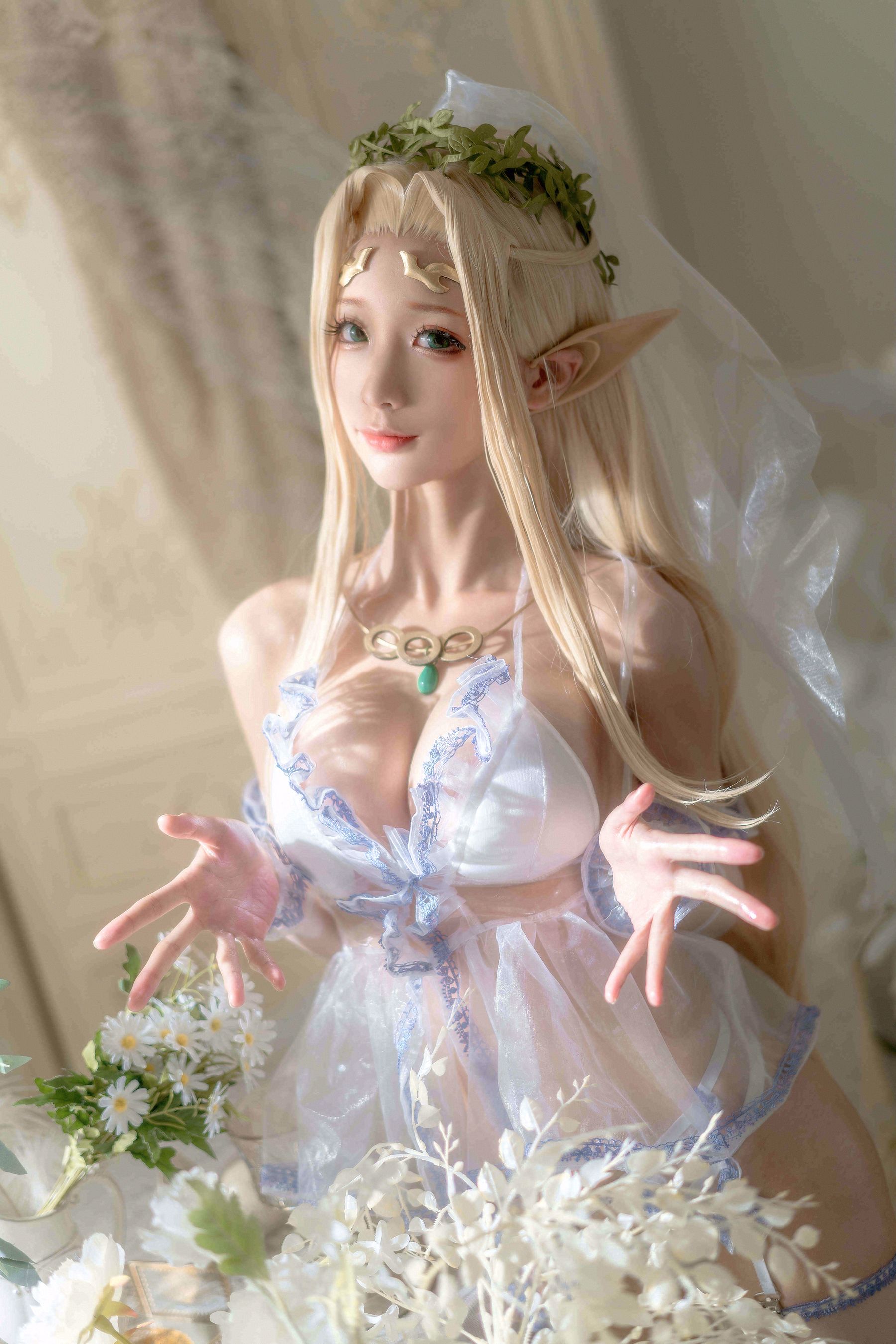 动漫博主蠢沫沫 - 白精灵 婚纱-图1