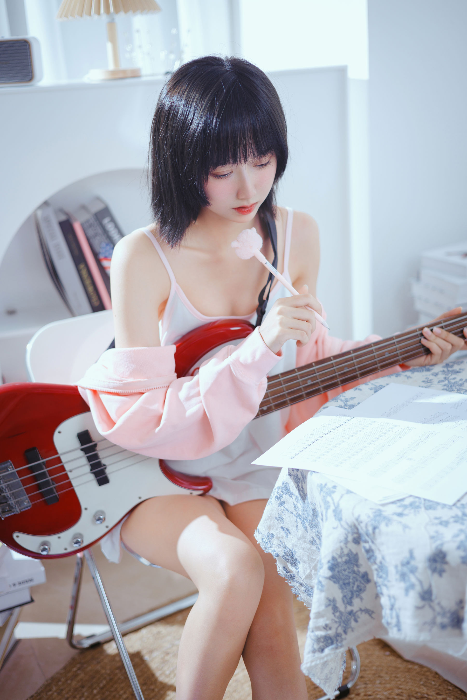 萌系小姐姐木绵绵OwO - 贝斯与妹妹-图3