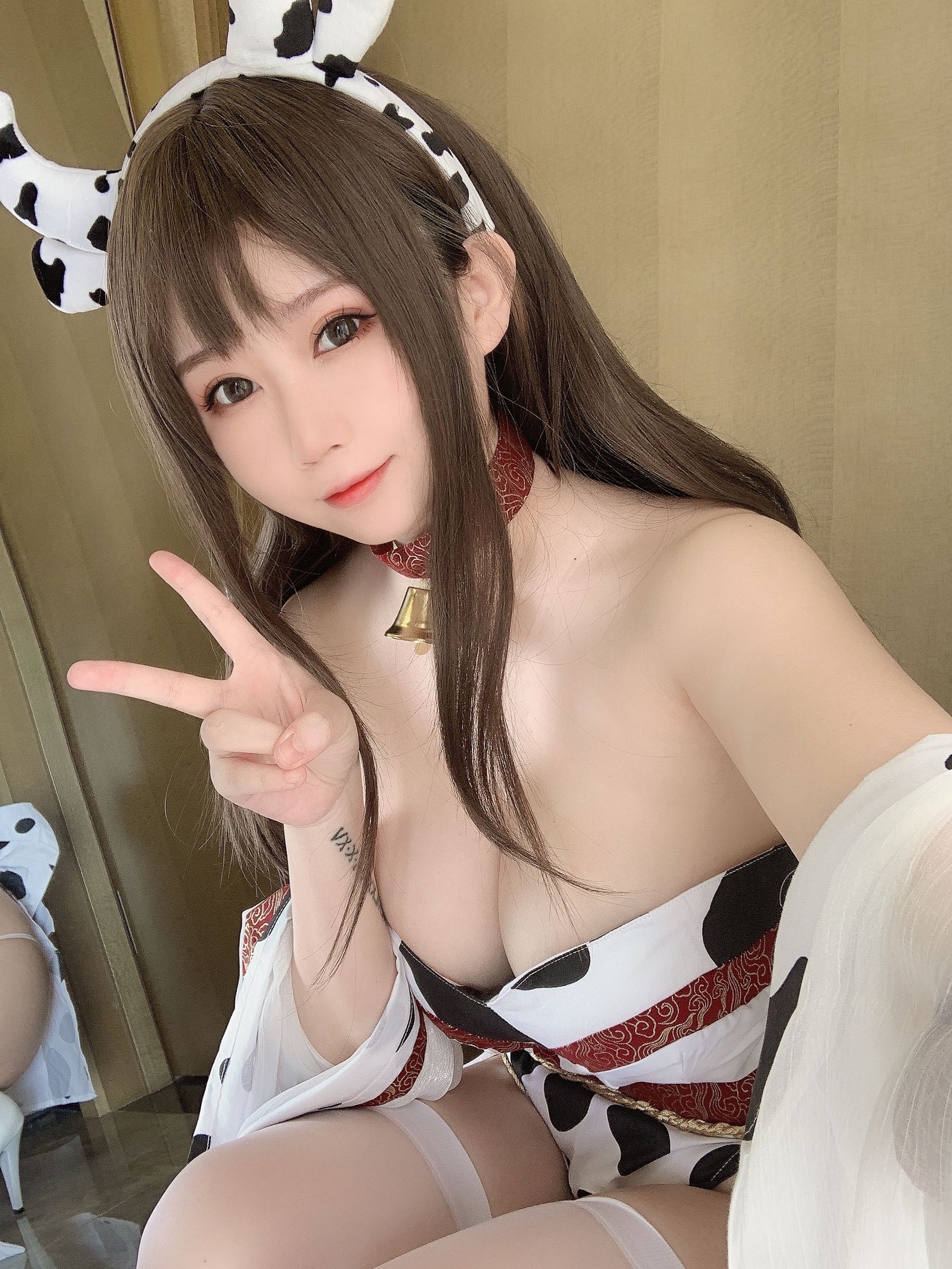 蜜桃少女是依酱呀 - 牛牛和服-图10