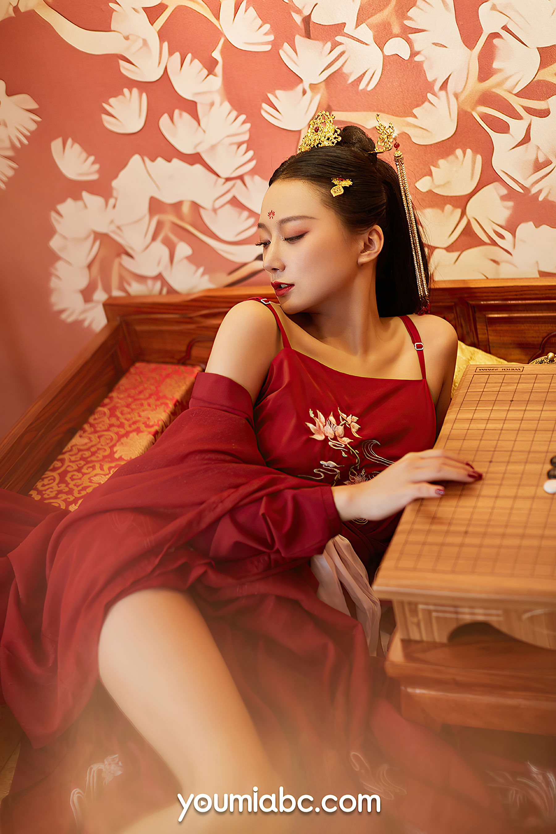 何嘉颖 盛世红颜-图6