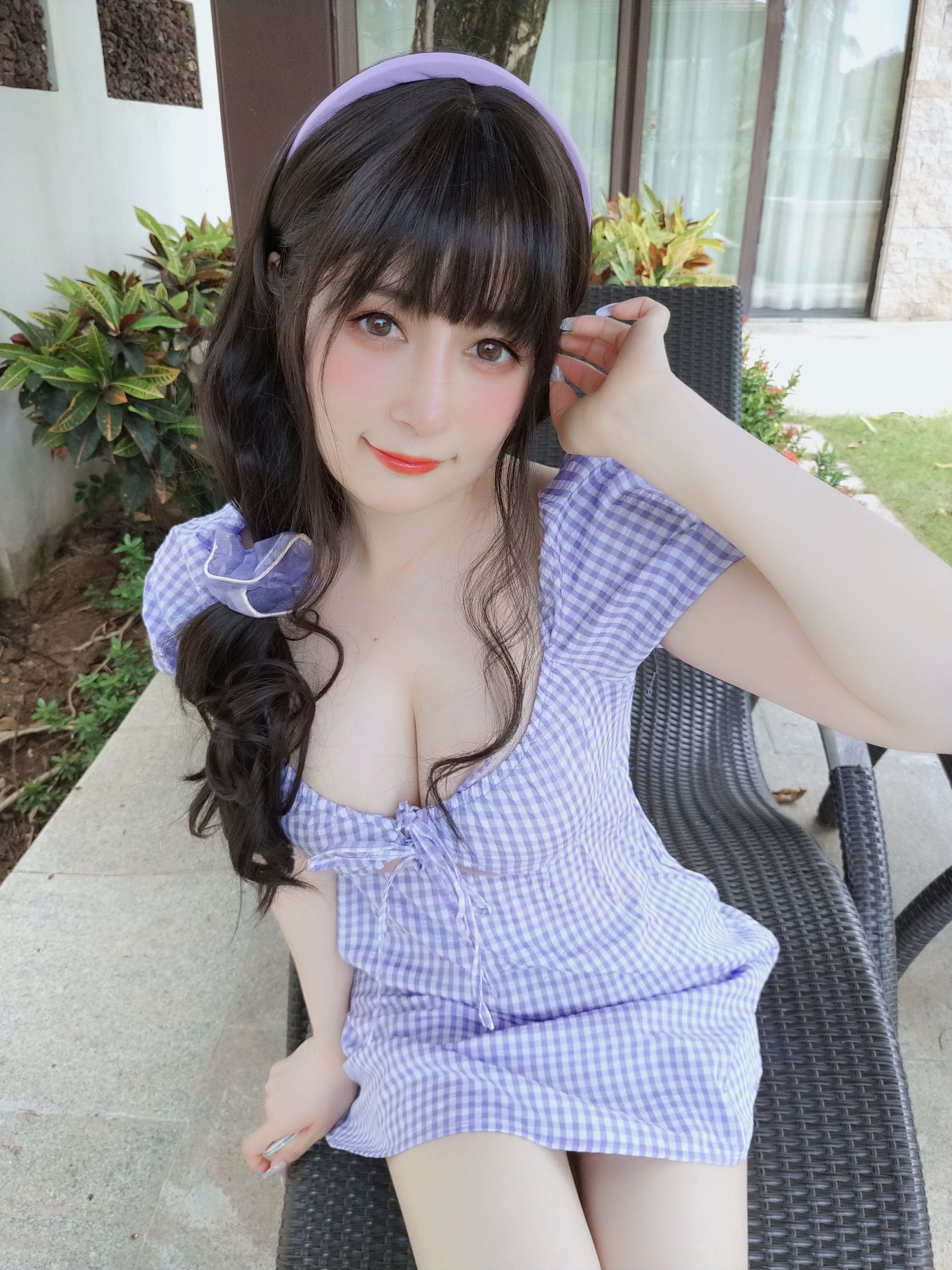 Coser小姐姐白银 - 夏日的格子连衣裙-图2