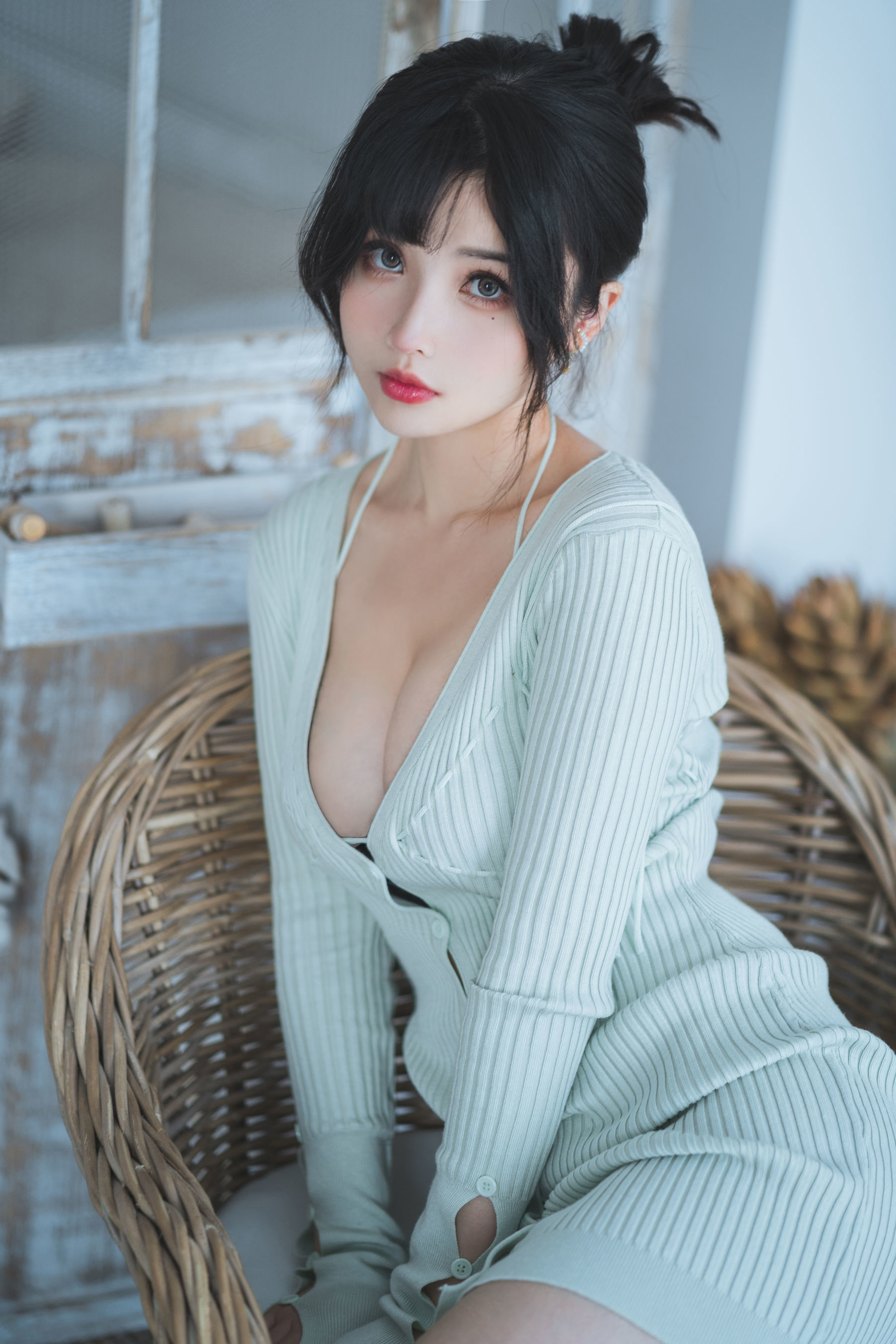 COS福利rioko凉凉子 - 人妻毛衣-图4