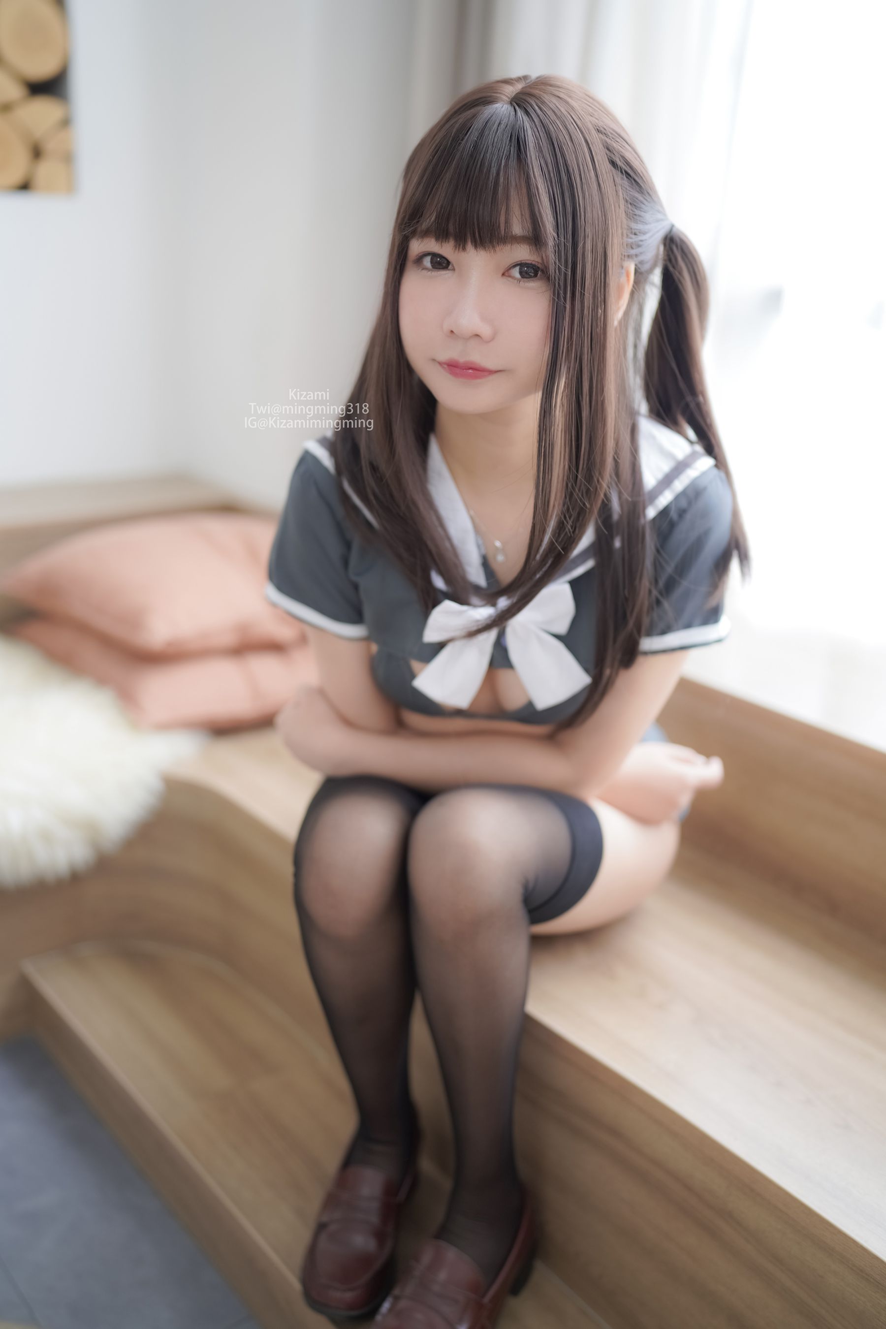 fantia あなたの学校の女子学生服なら-图12