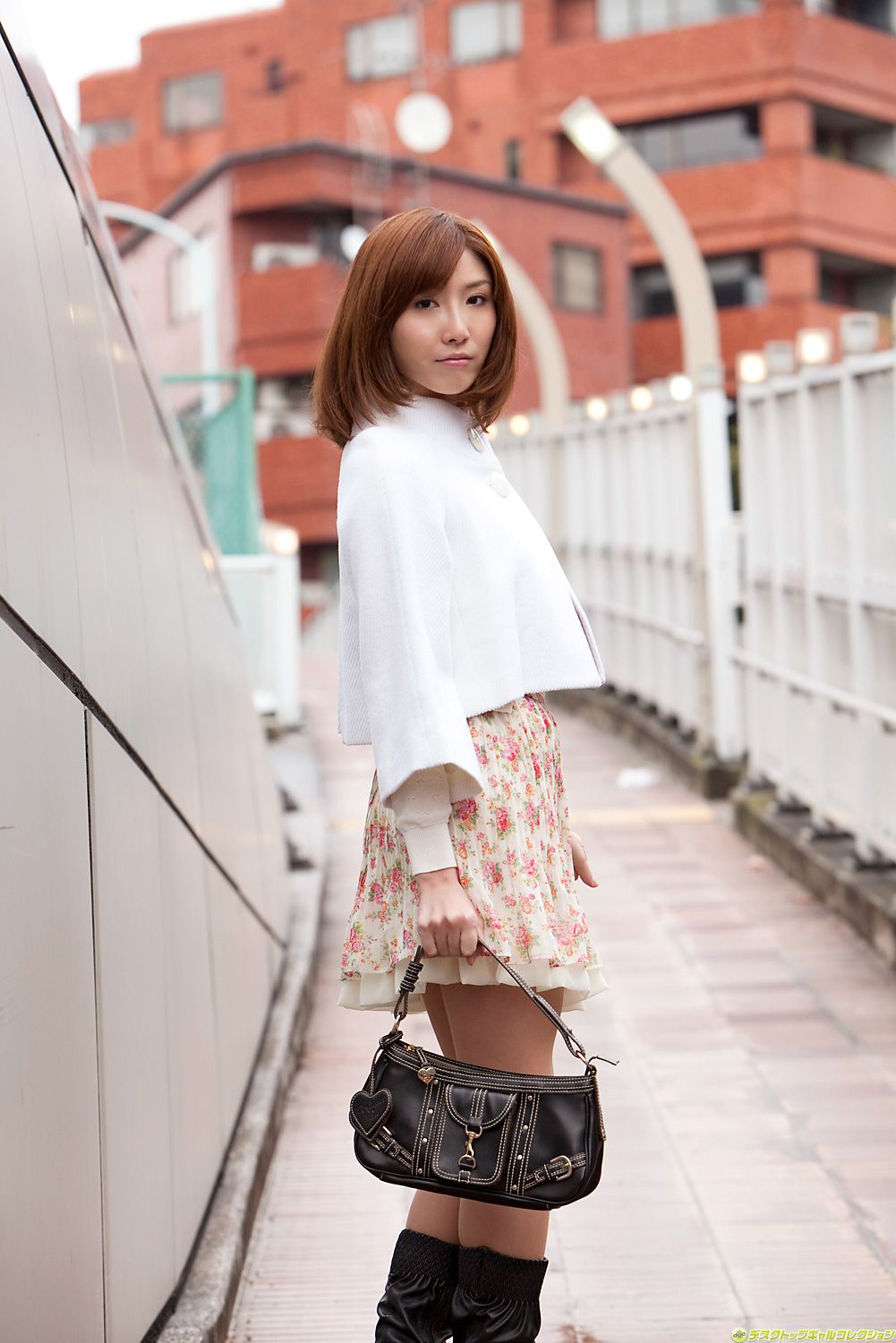 朱音ゆい/朱音唯《爆乳若妻之待ち合わせ～チェックイン》   NO.1026-图23